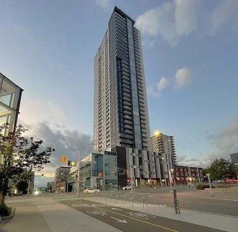 60 Frederick Street #808