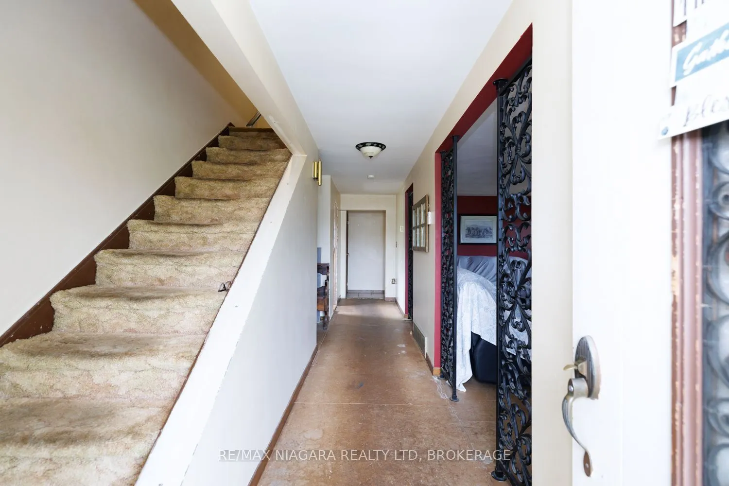 567 Lyons Creek Road