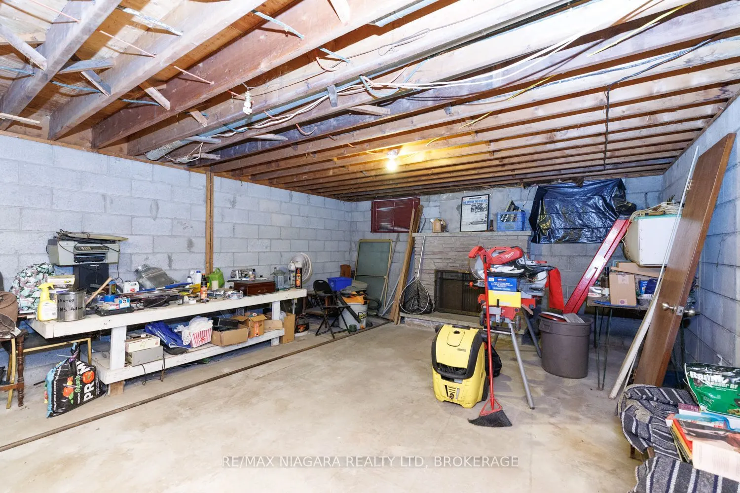 567 Lyons Creek Road