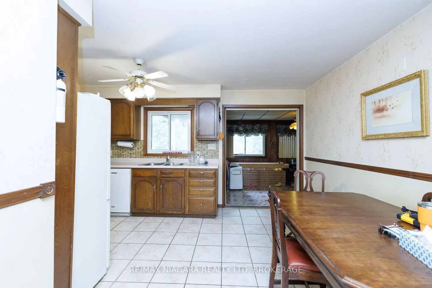 567 Lyons Creek Road
