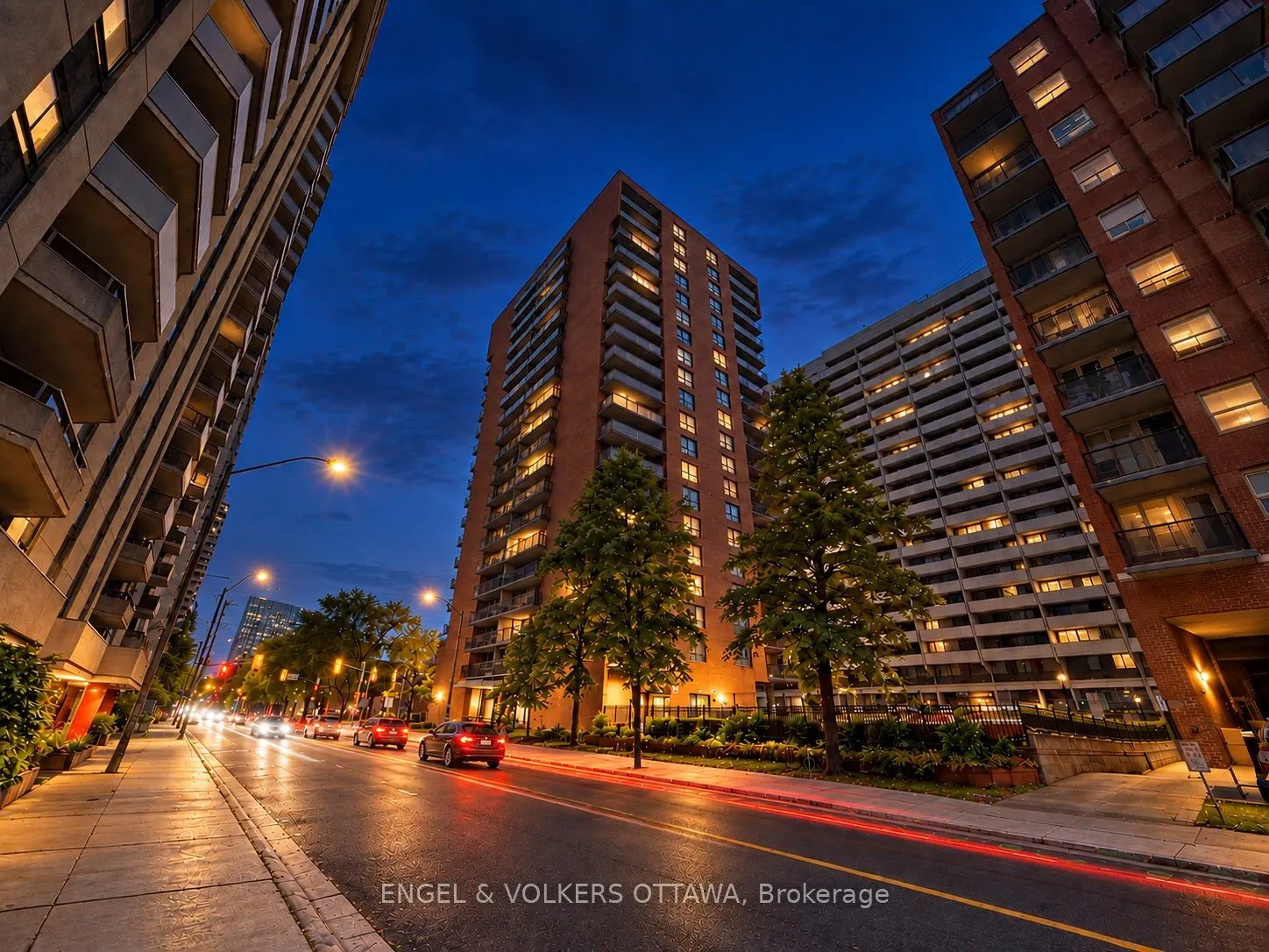 475 Laurier Avenue W #606