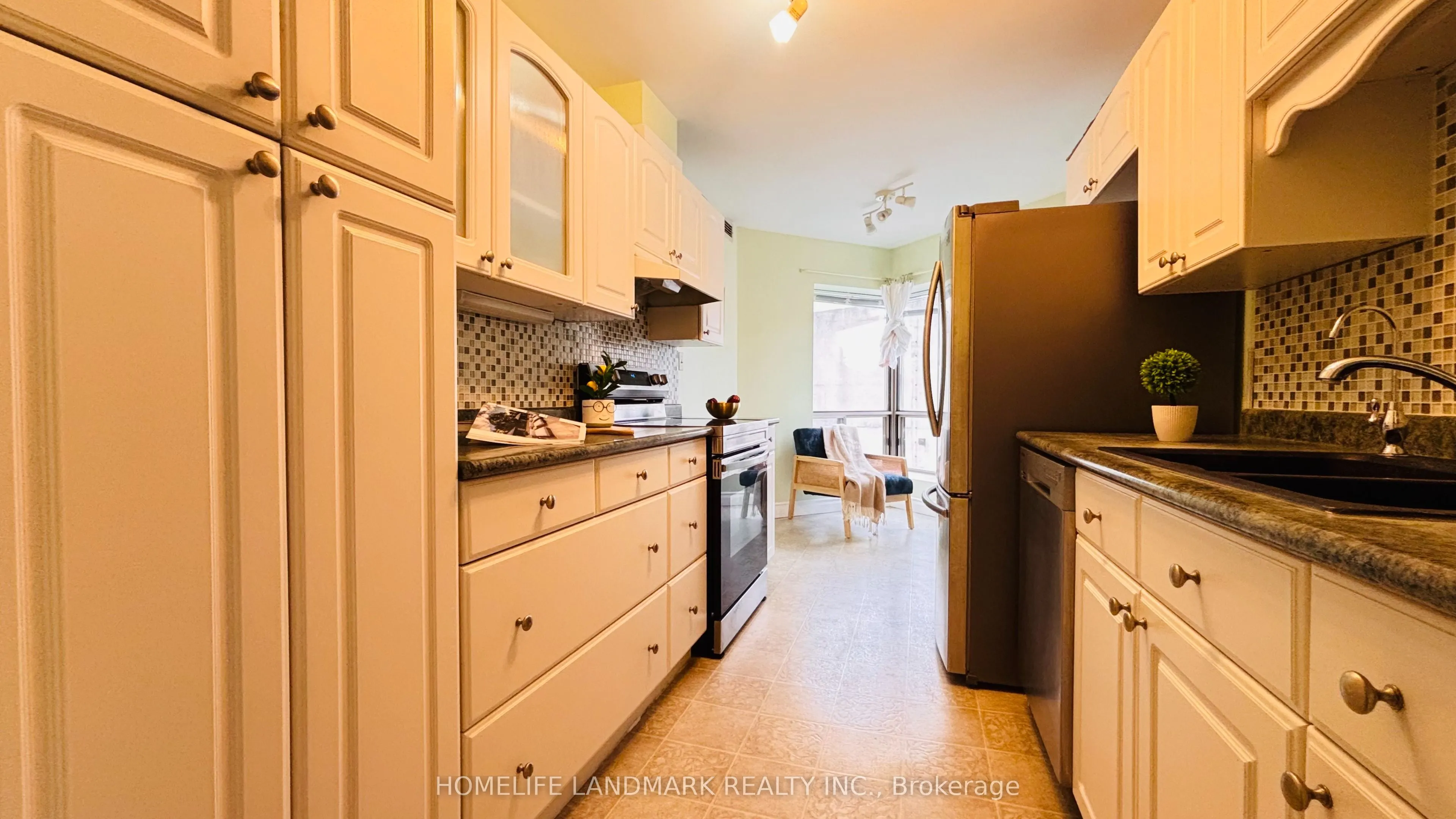 300 KEATS Way #207