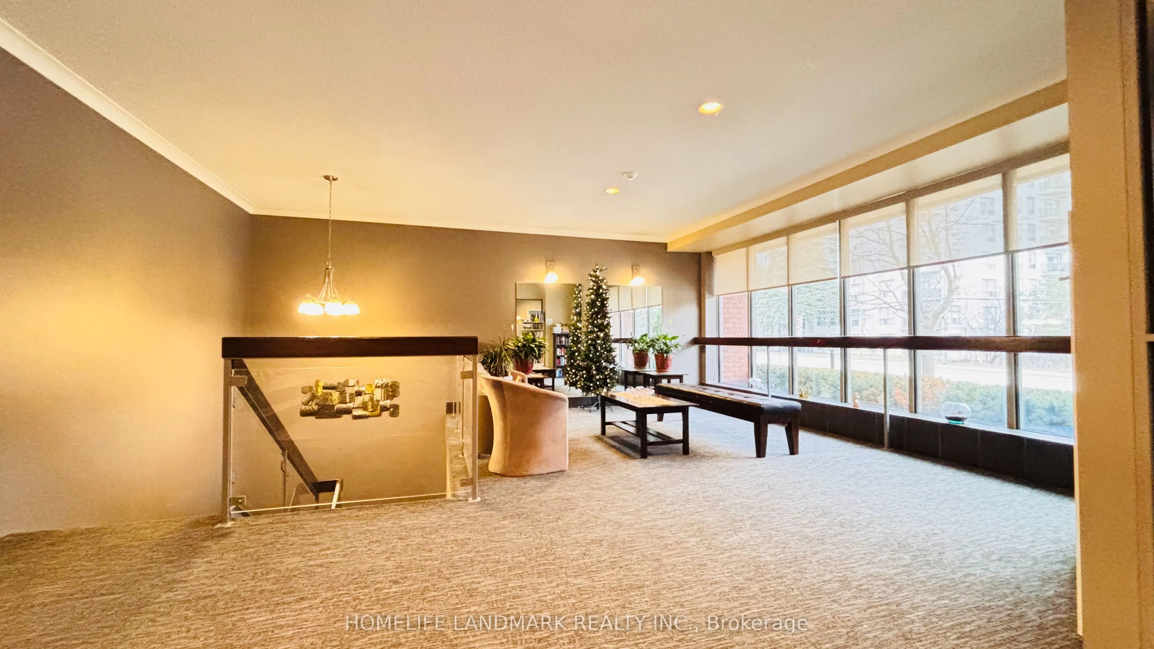 300 KEATS Way #207