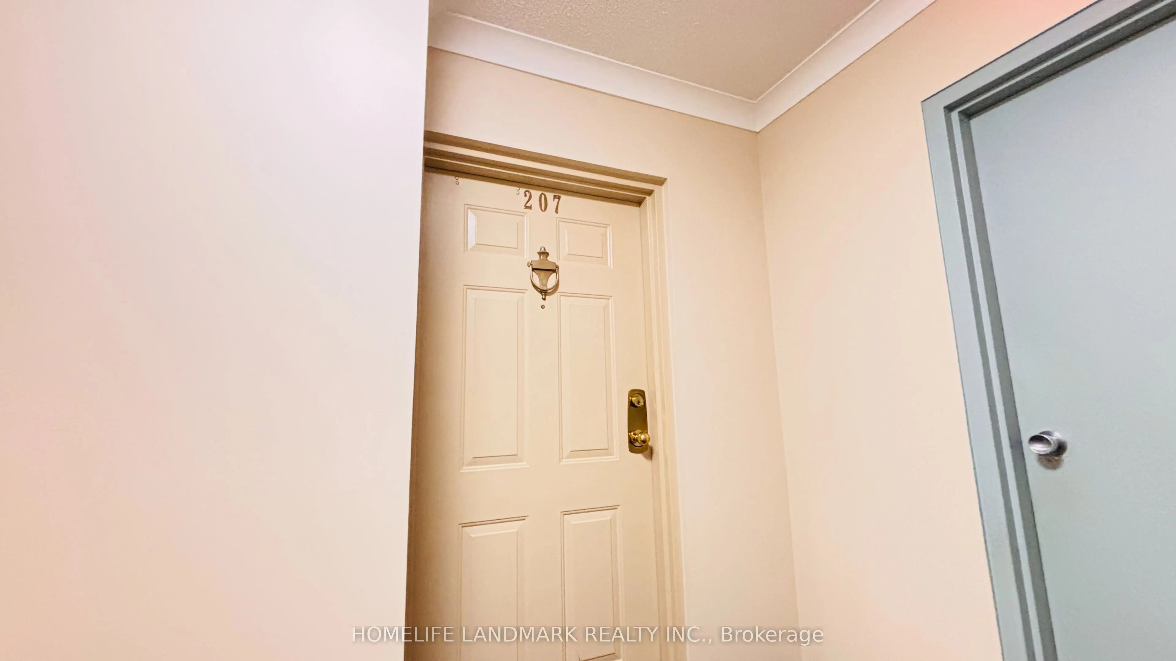 300 KEATS Way #207