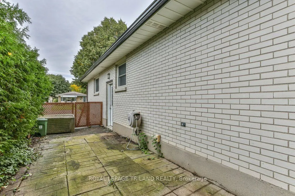 15 TALAVERA Crescent