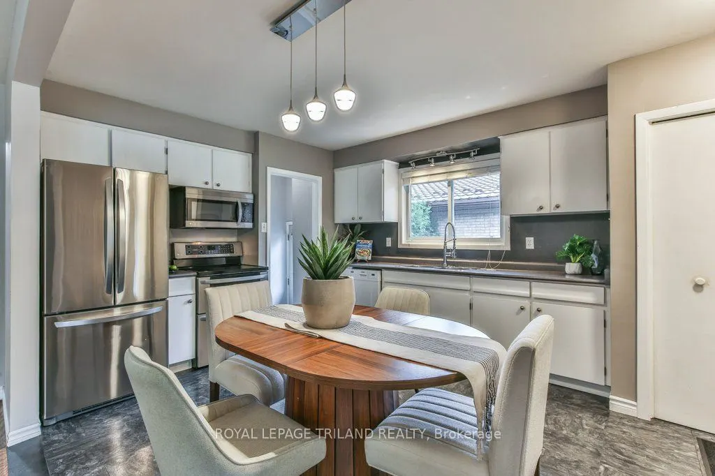 15 TALAVERA Crescent