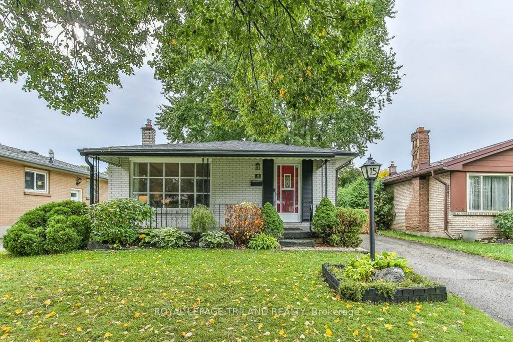 15 TALAVERA Crescent