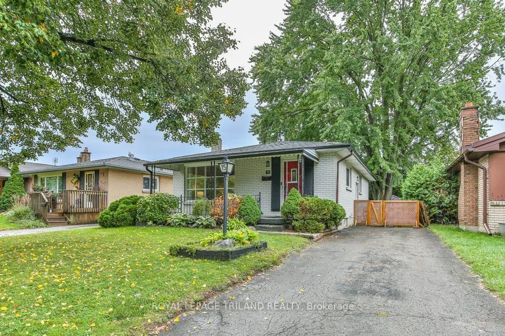 15 TALAVERA Crescent