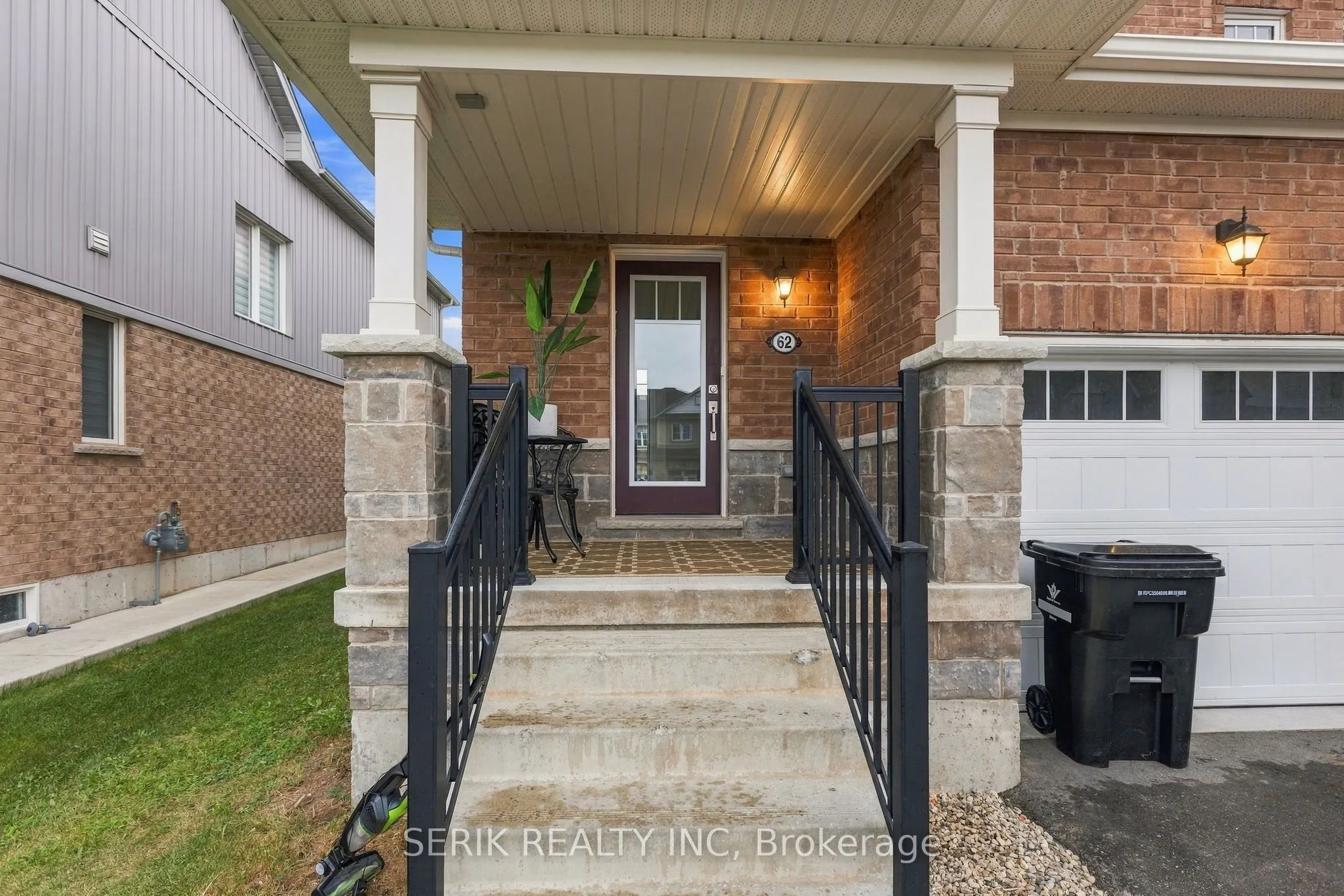 62 BLACKSMITH Drive