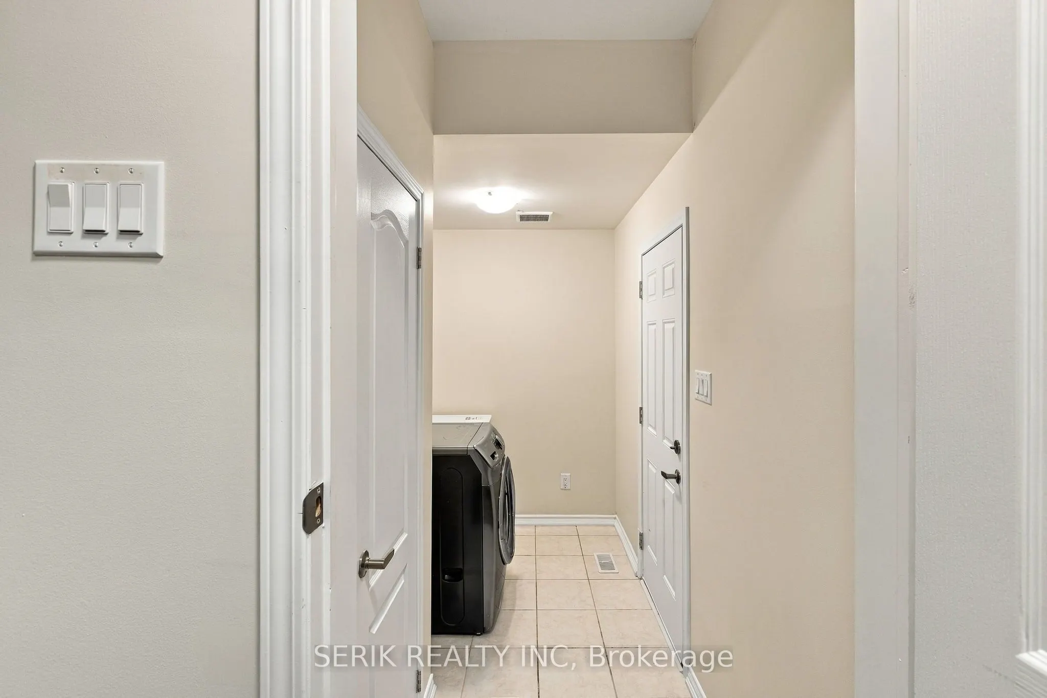 62 BLACKSMITH Drive