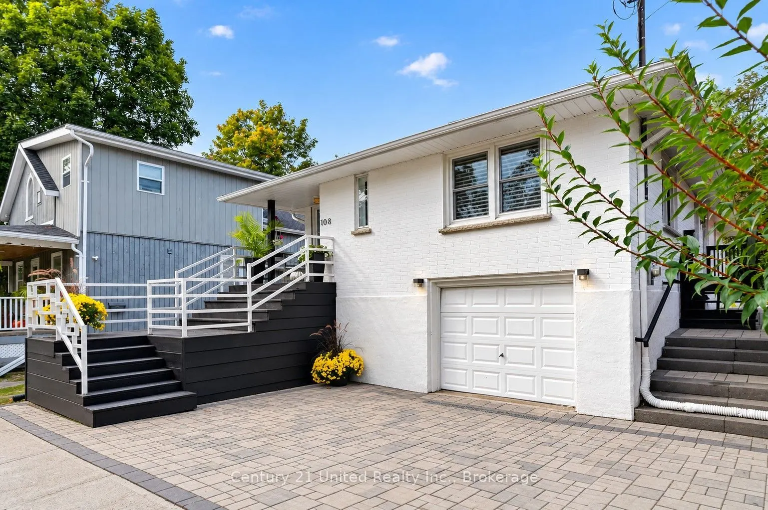 108 James Street E