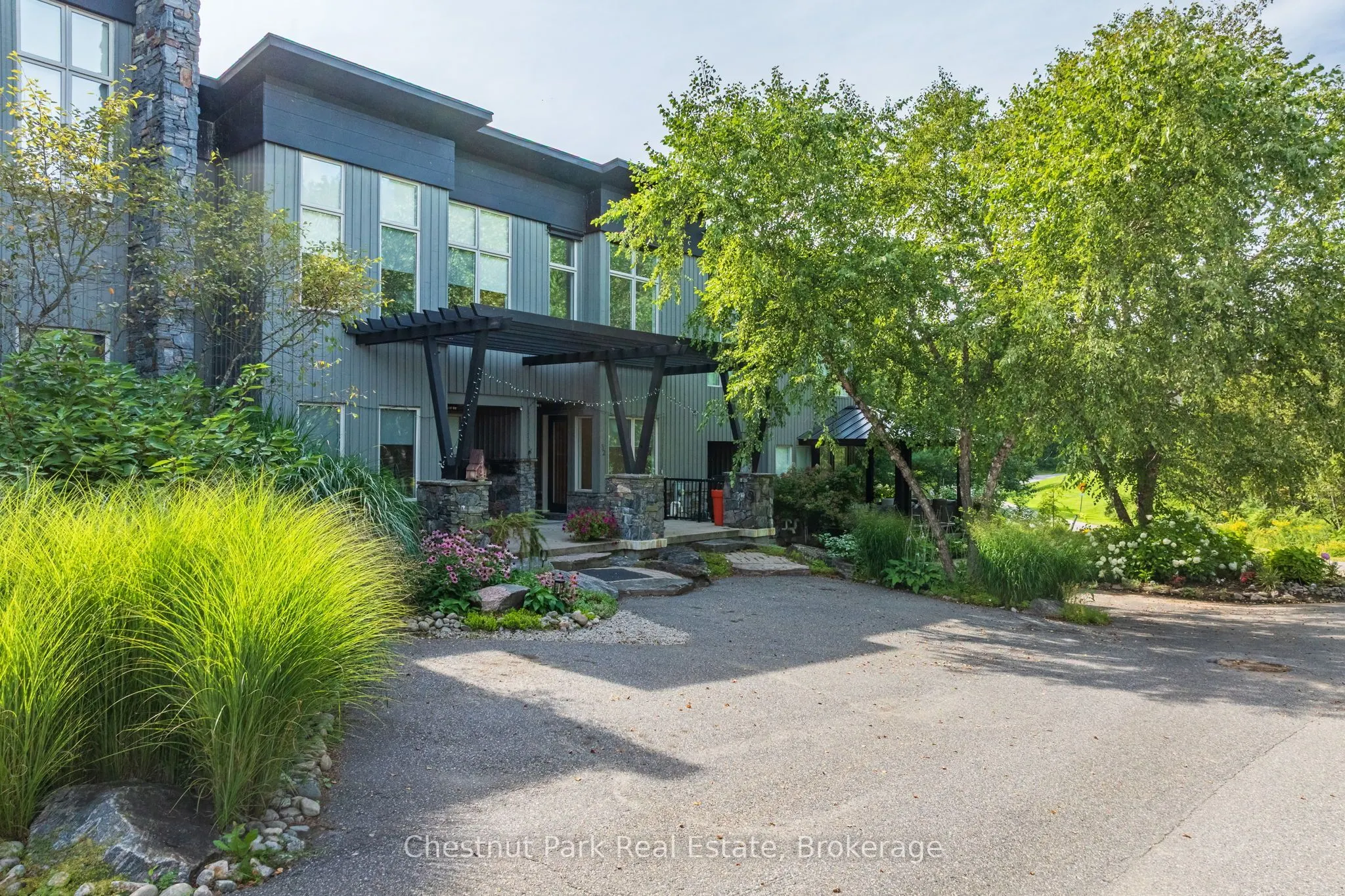 62 Carrick Trail