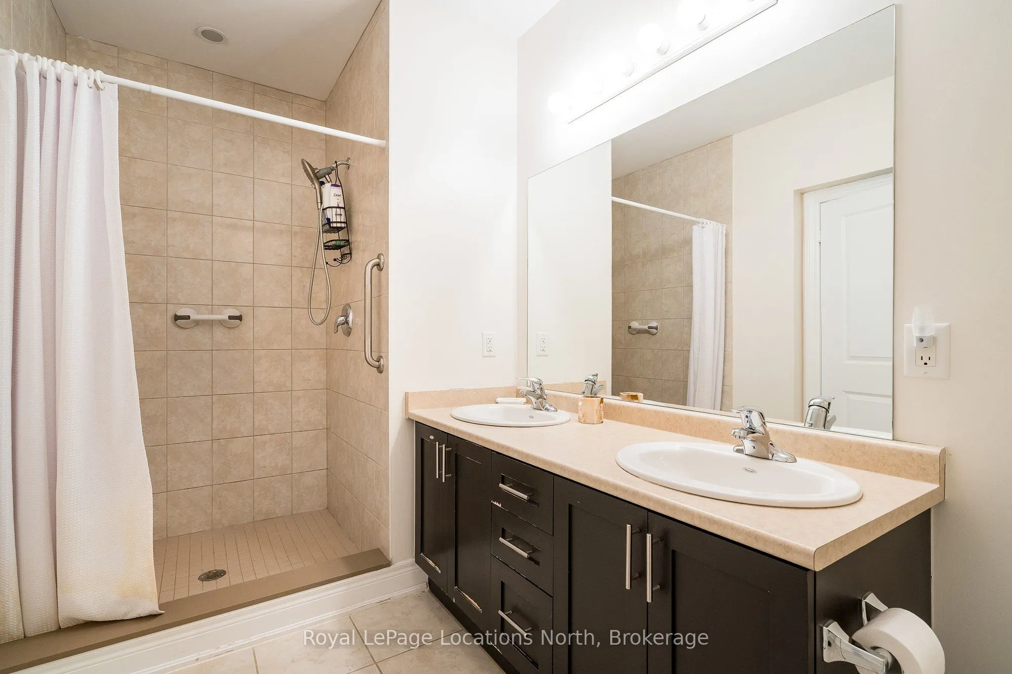 25 Beaver Street S #201