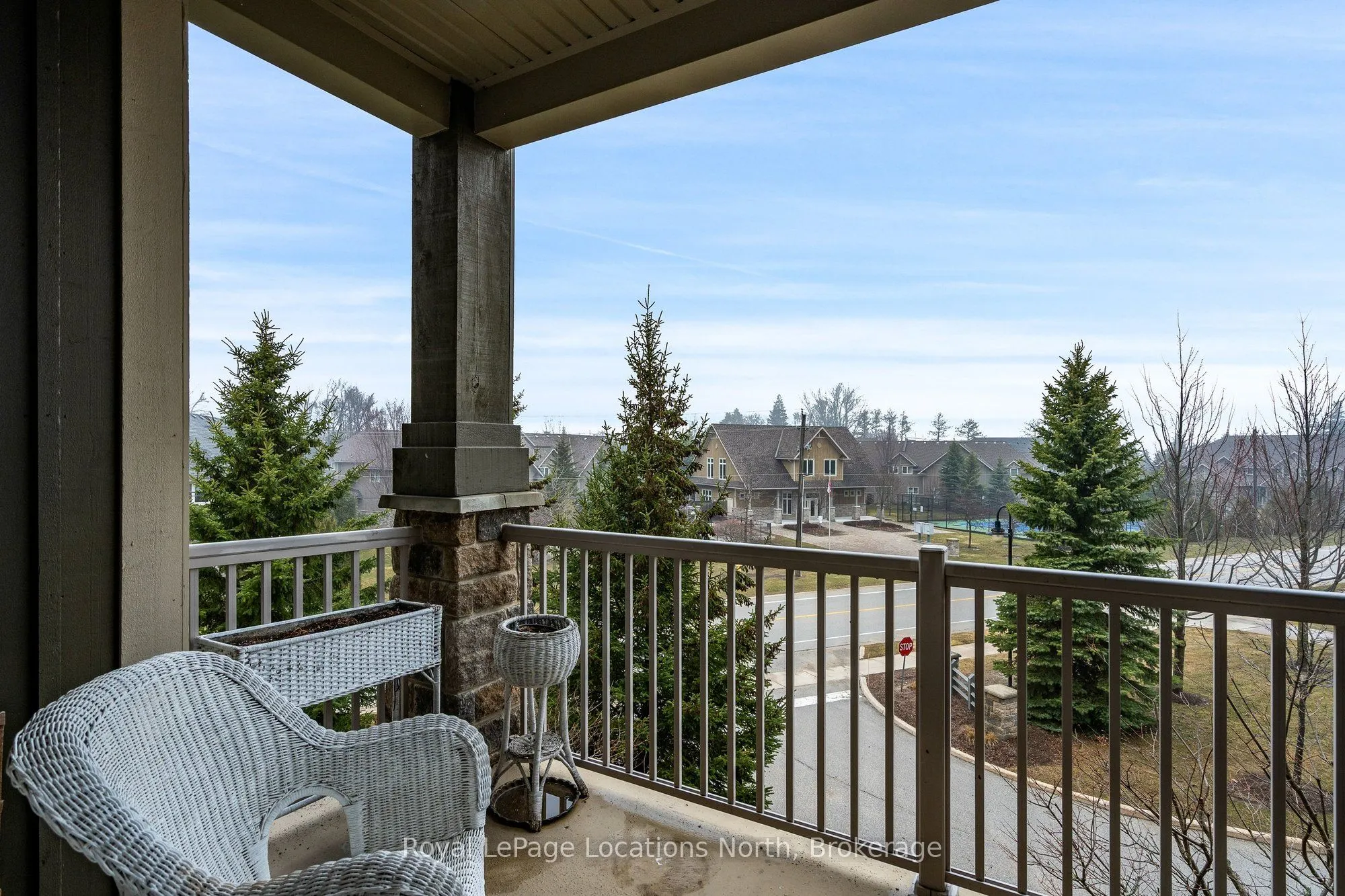 25 Beaver Street S #201