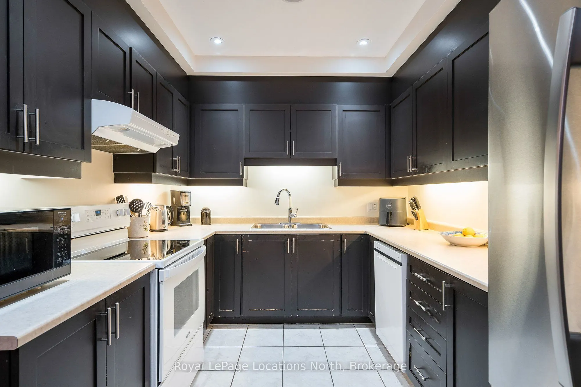 25 Beaver Street S #201
