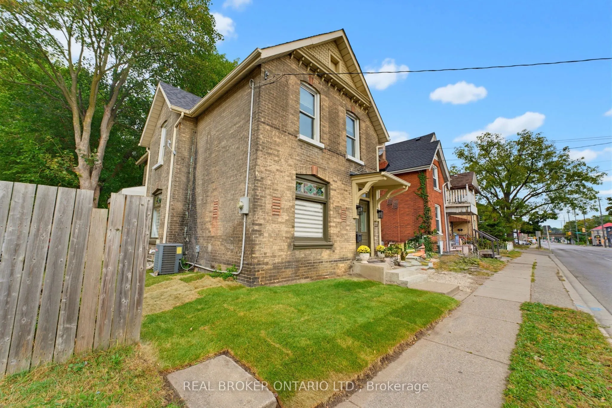 118 Clarence Street