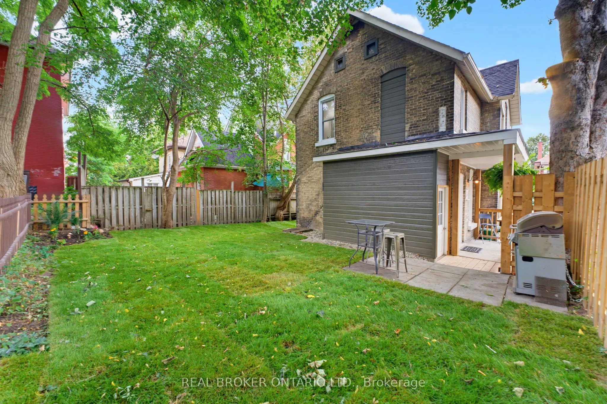 118 Clarence Street