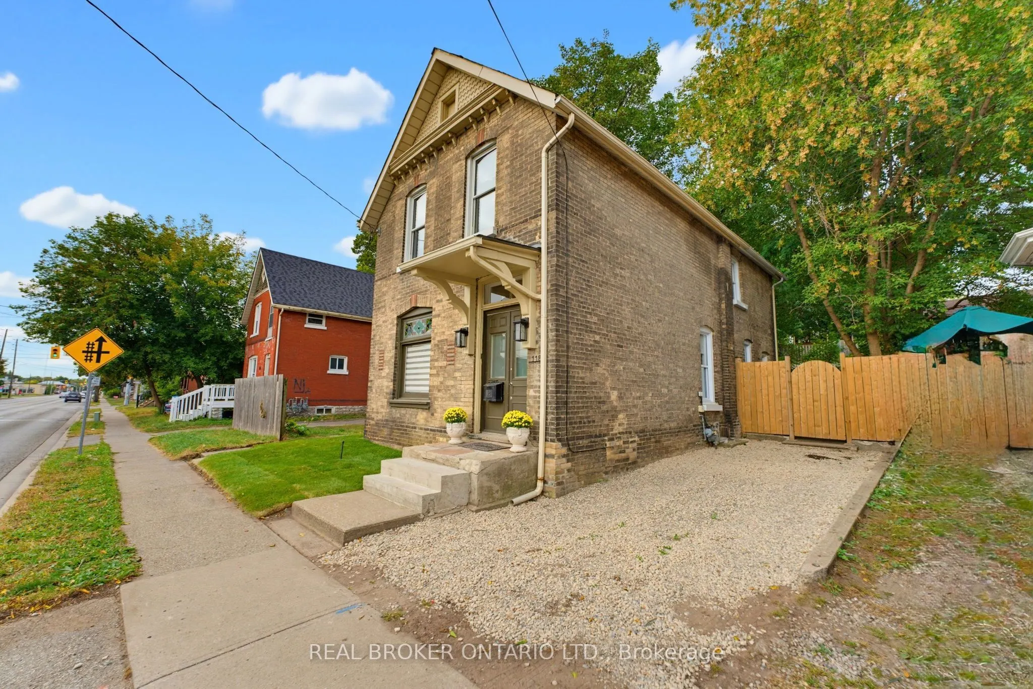 118 Clarence Street