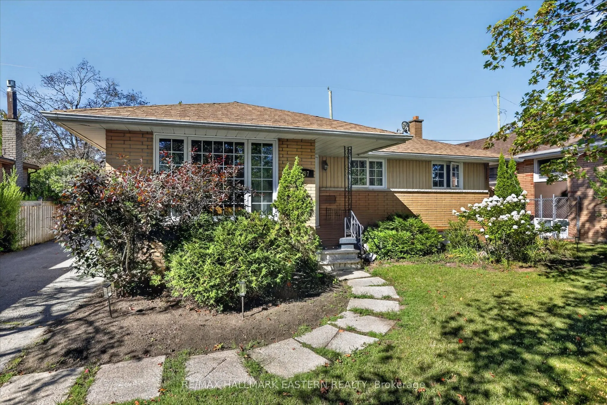 897 Westdale Avenue