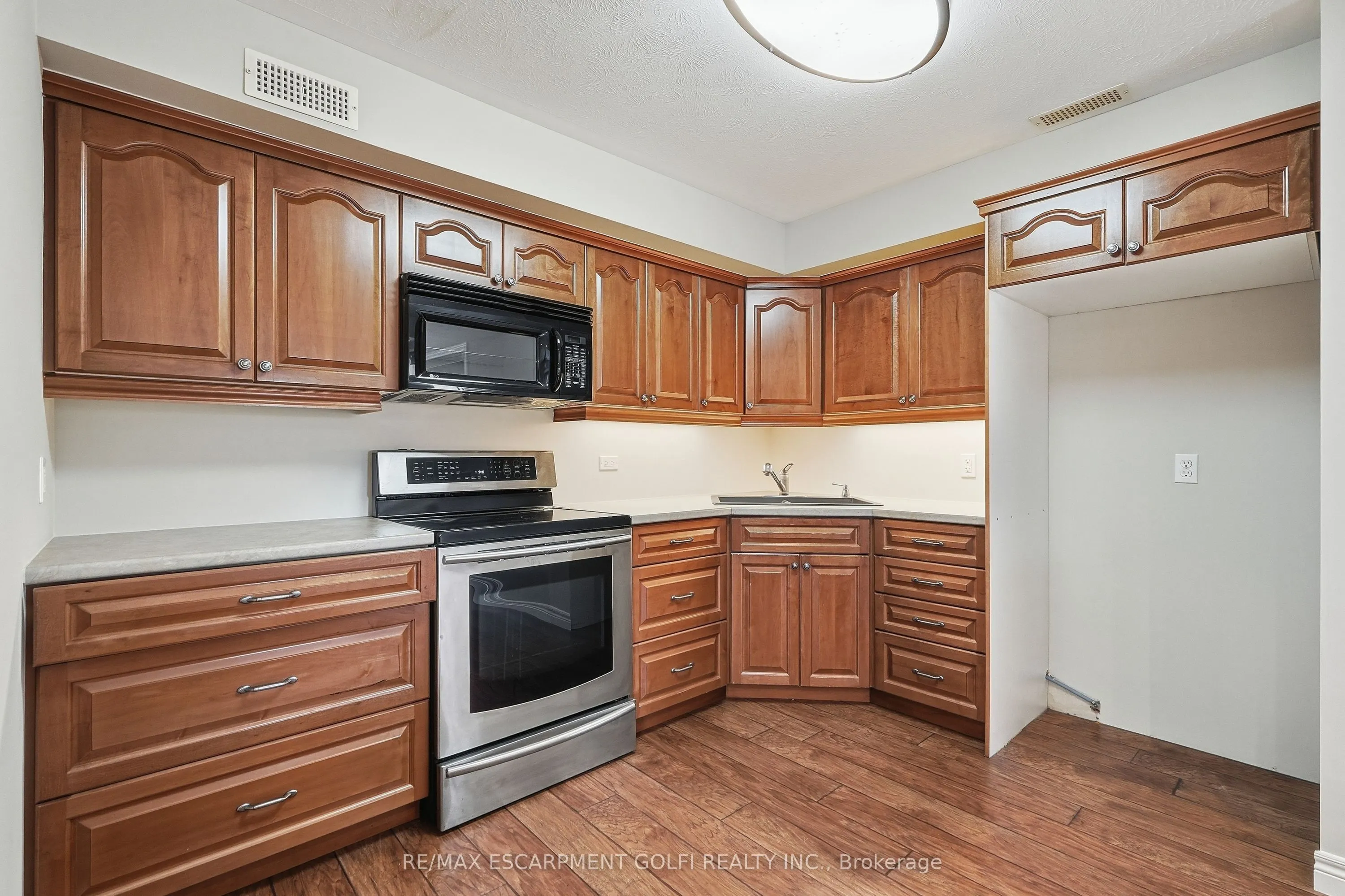 270 MCGILL Road