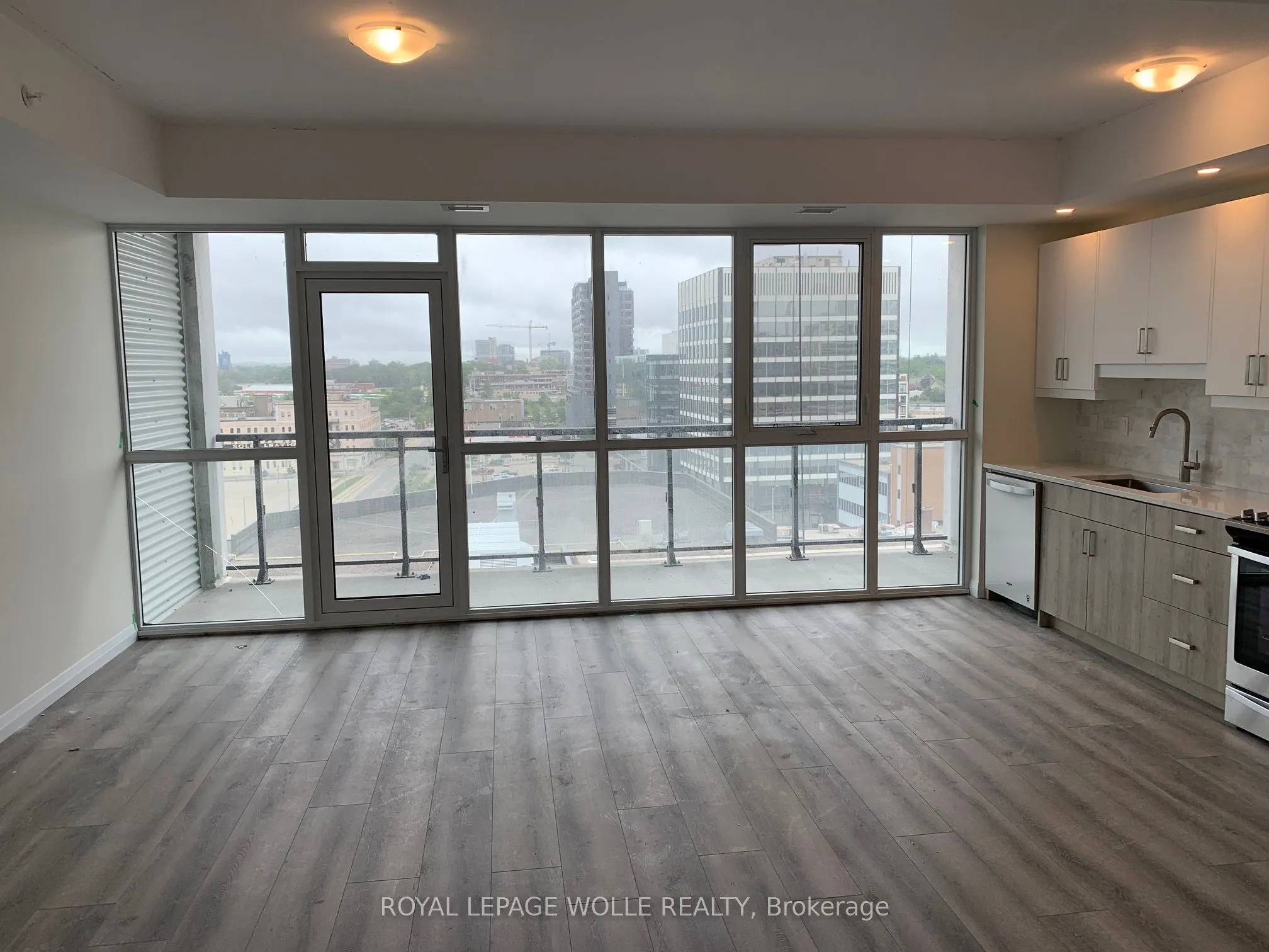 60 Charles Street W #2409