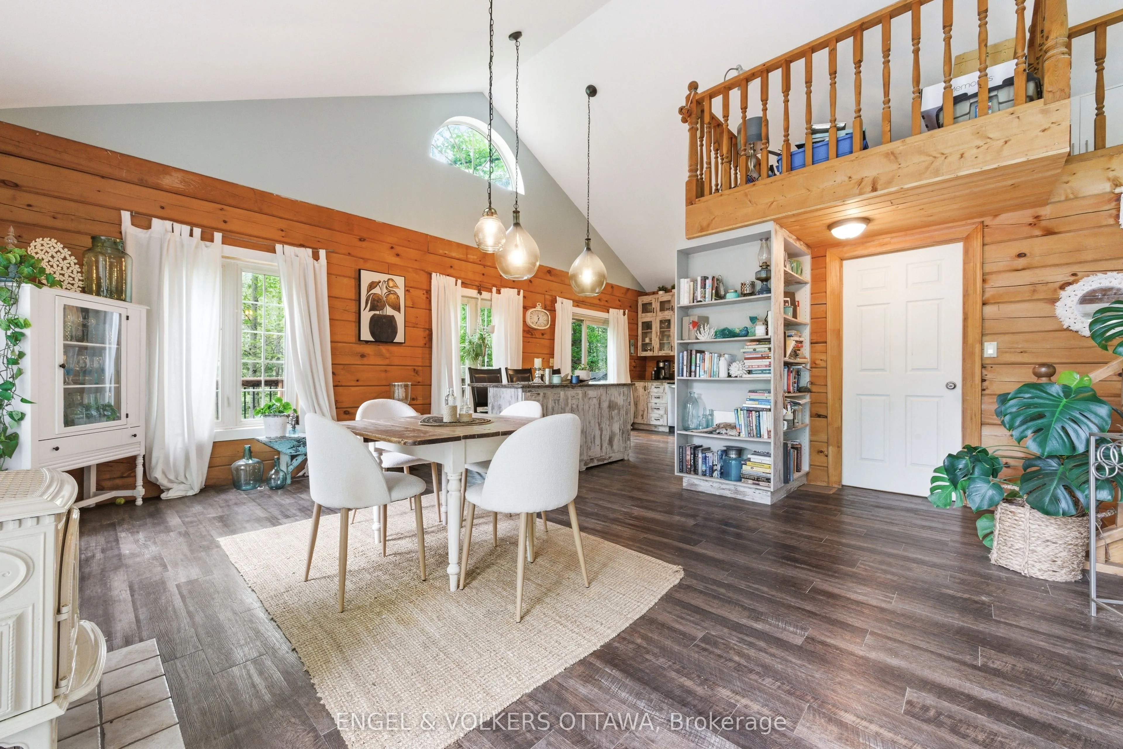176 Little Bay Lane