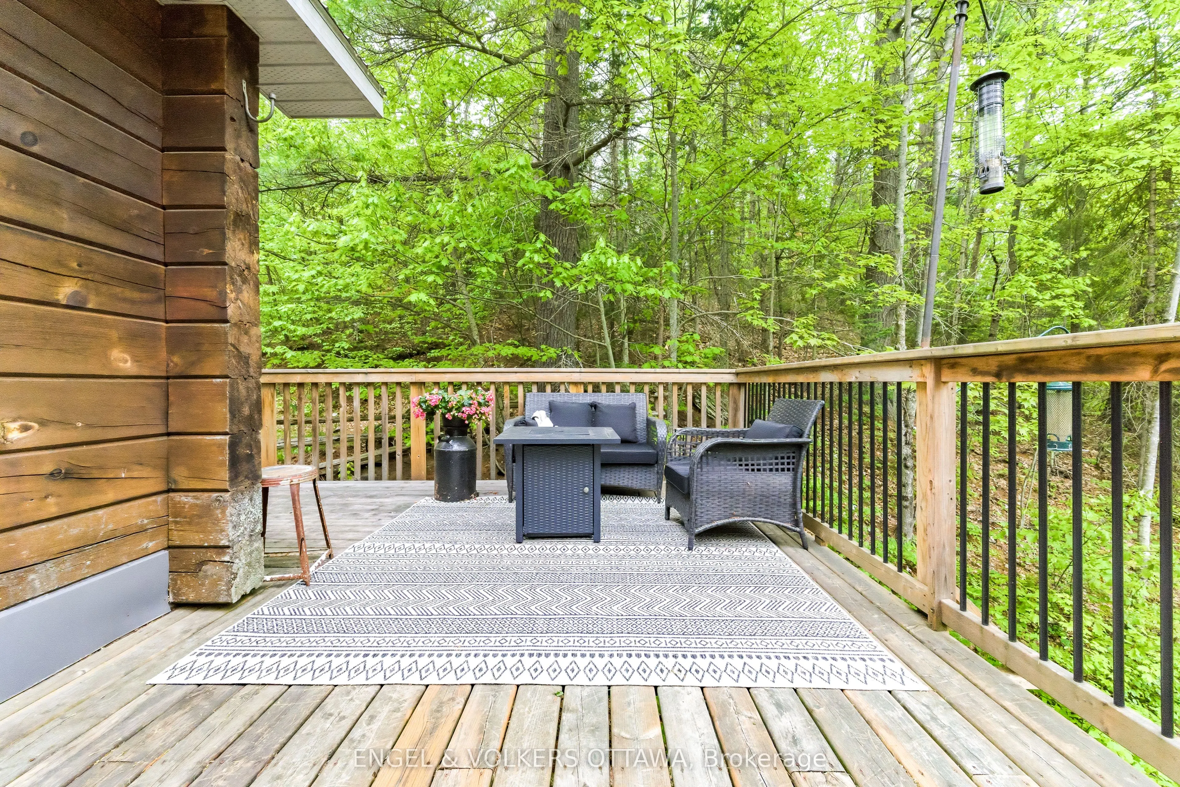 176 Little Bay Lane