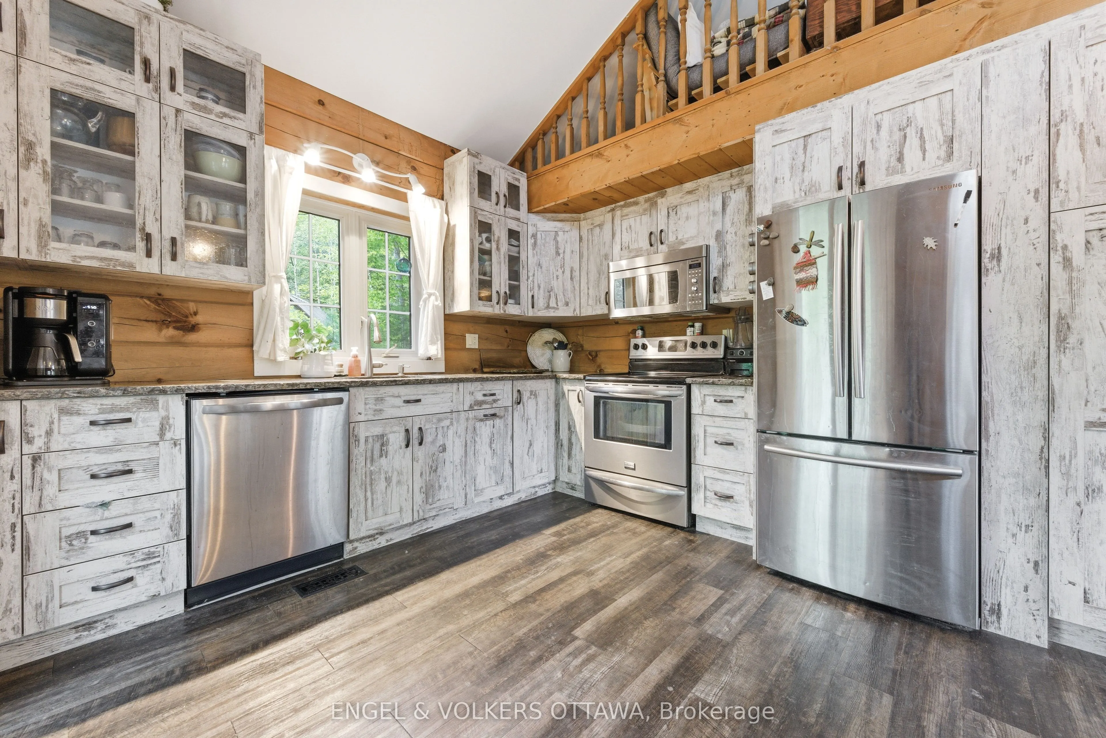 176 Little Bay Lane