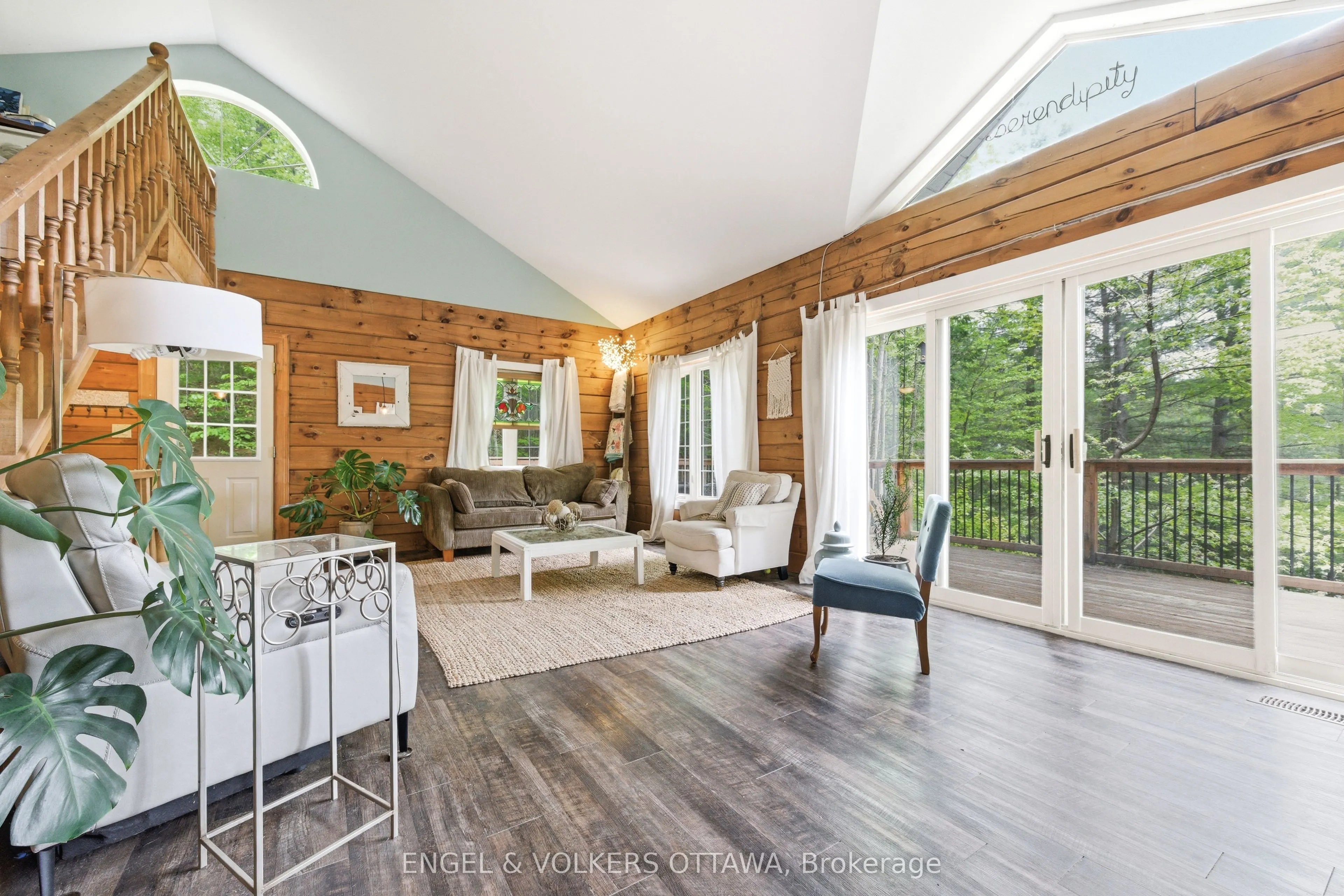 176 Little Bay Lane