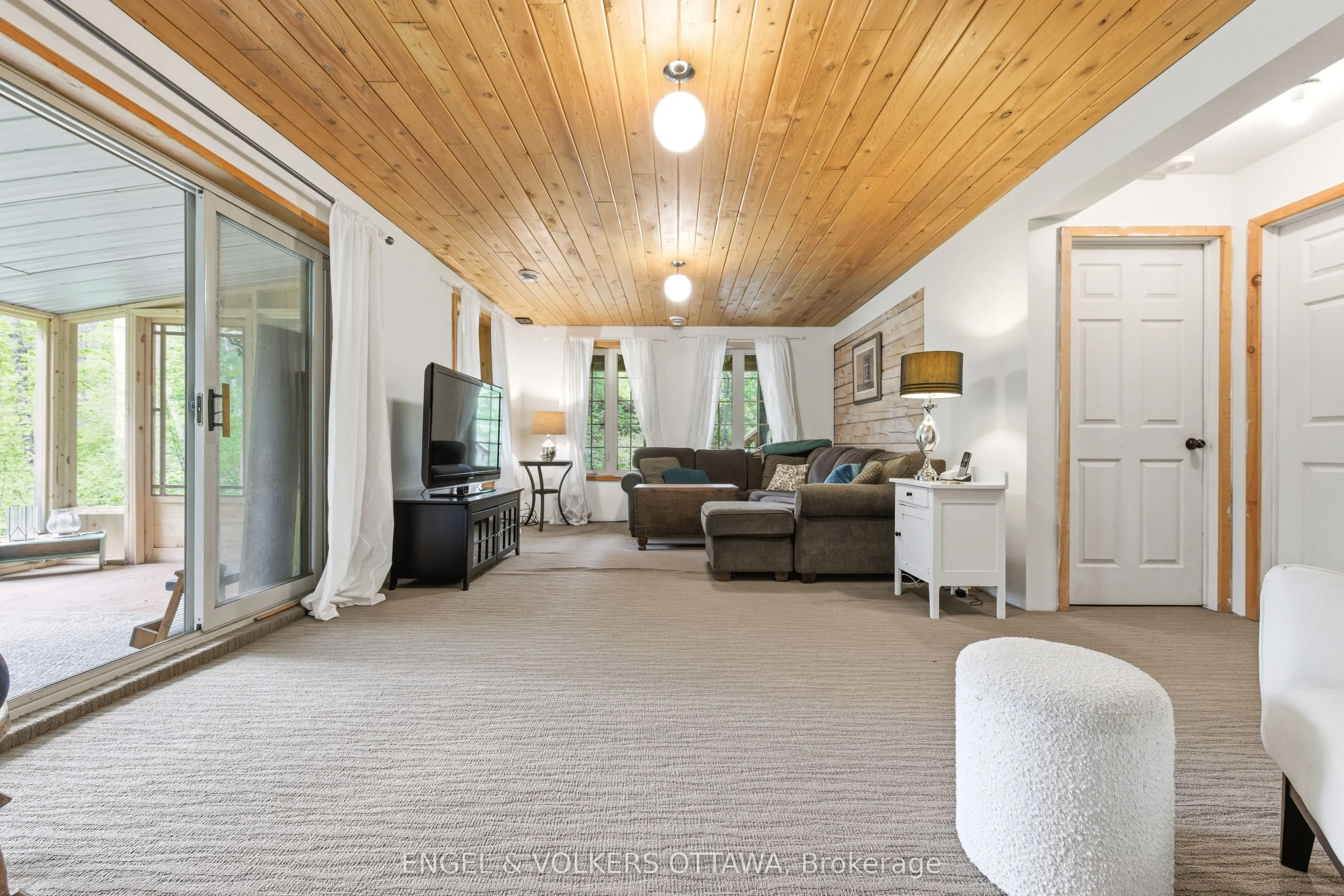 176 Little Bay Lane