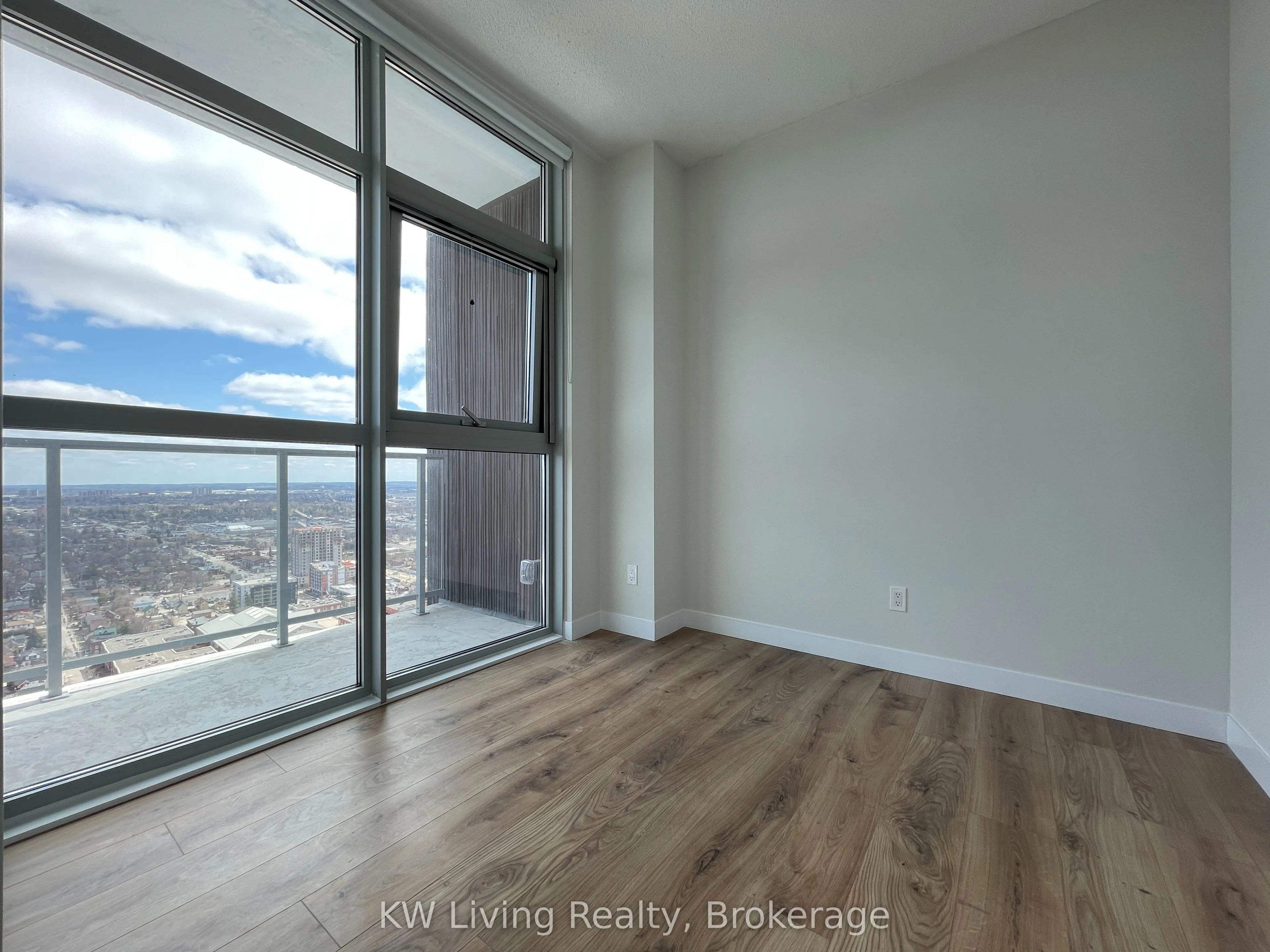 60 Frederick Street #3202
