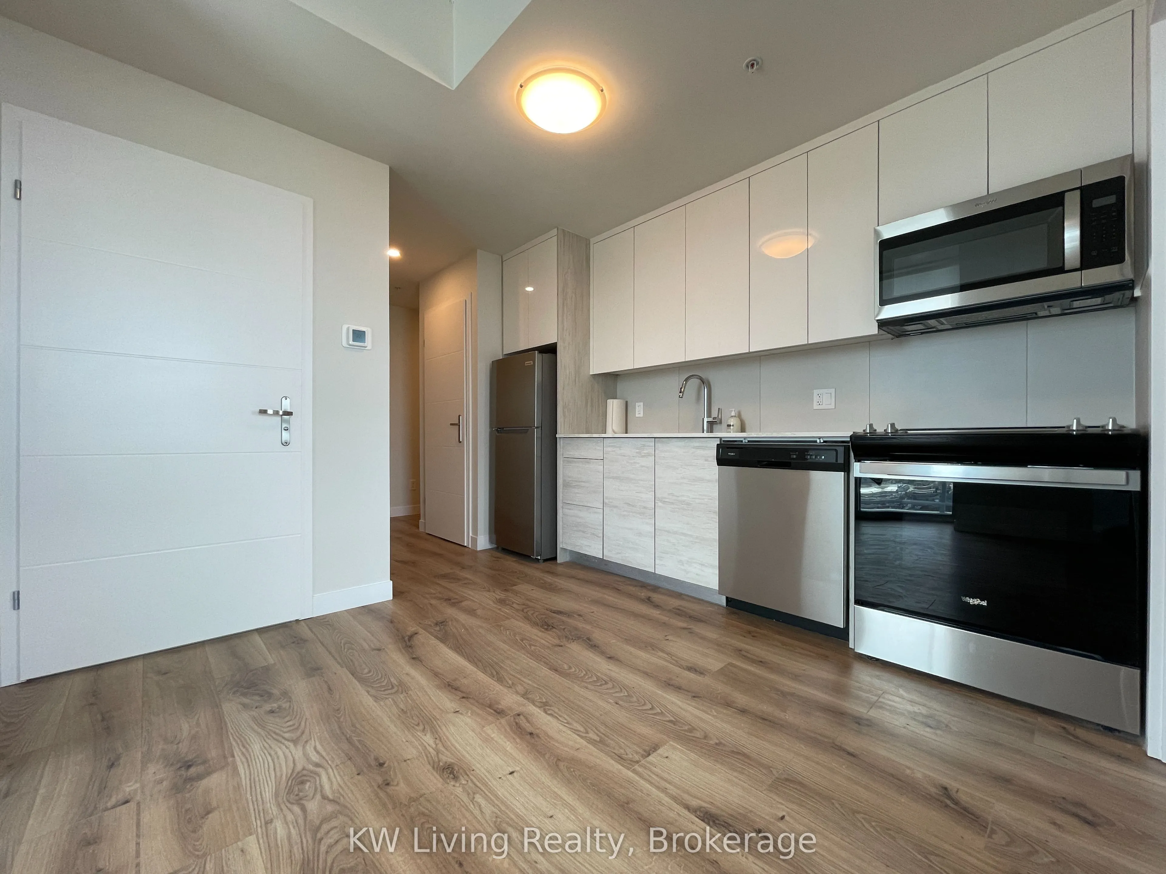 60 Frederick Street #3202