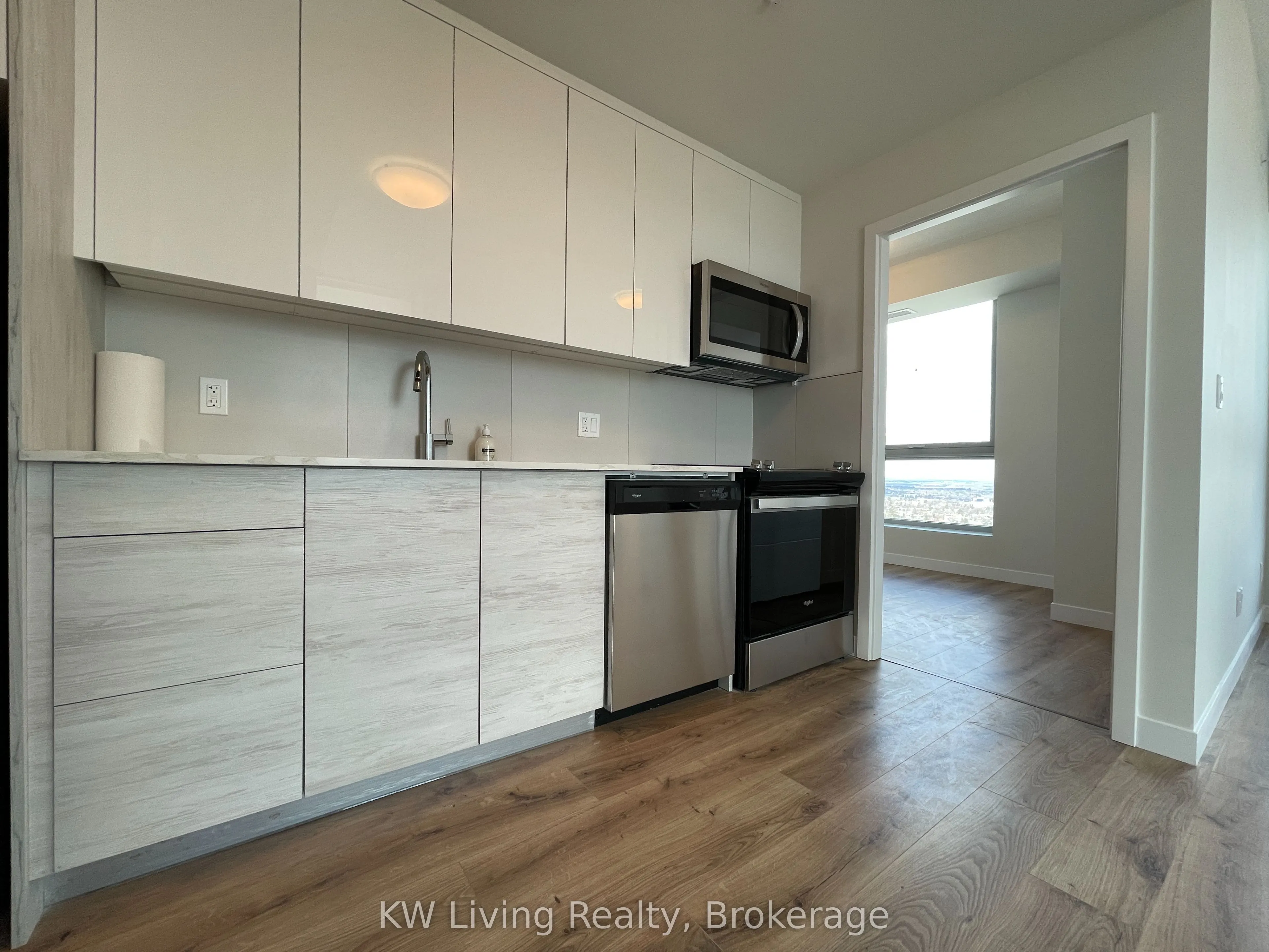 60 Frederick Street #3202