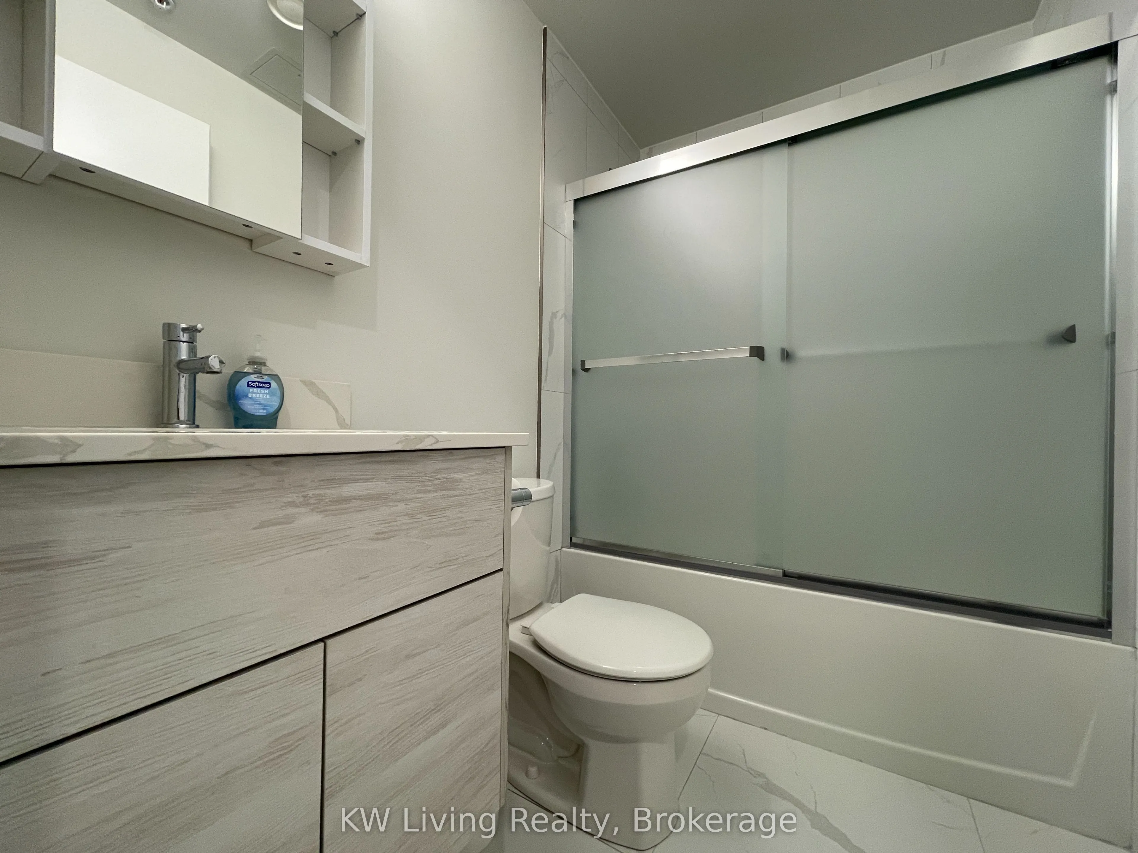 60 Frederick Street #3202