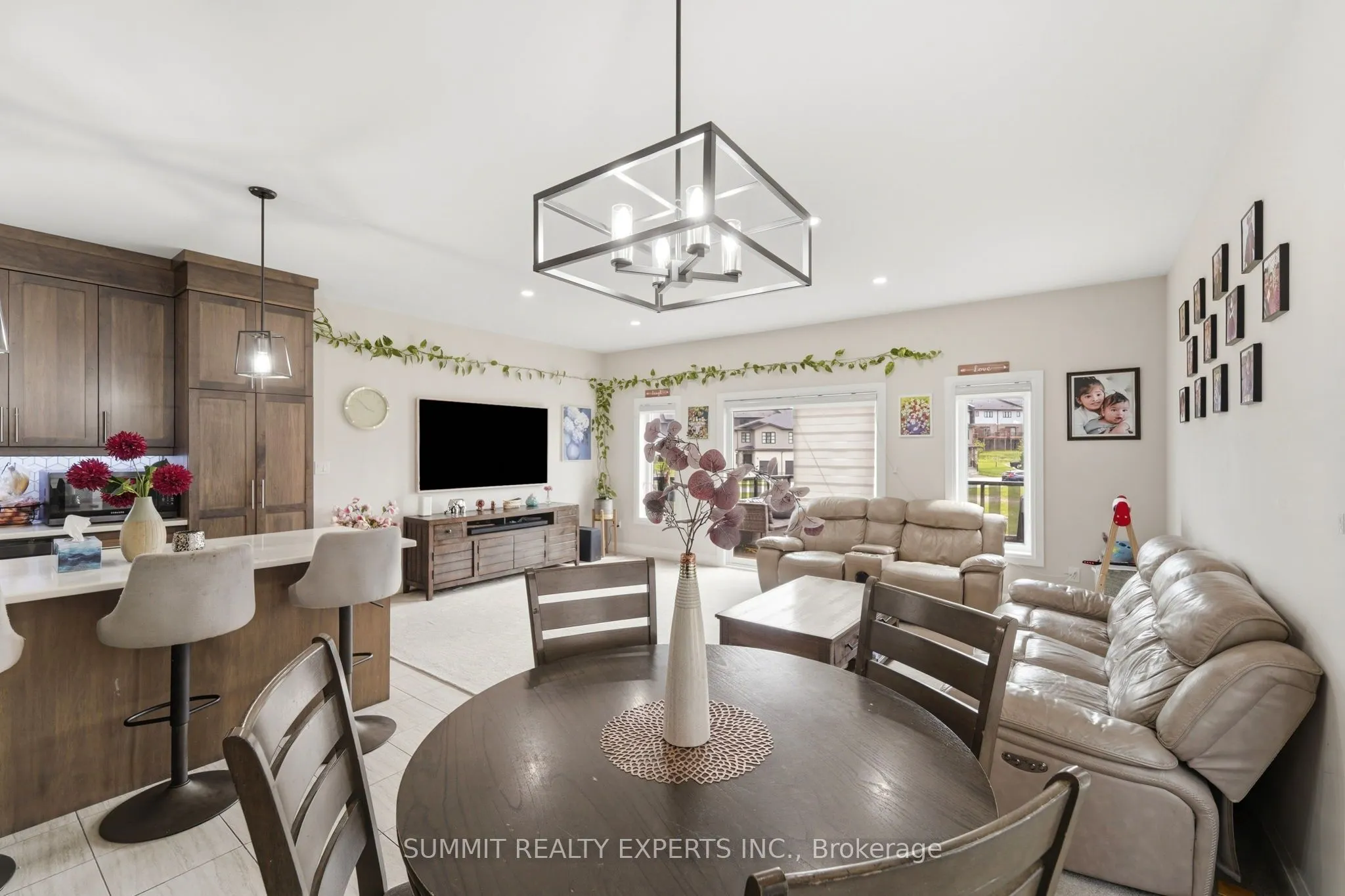 935 Chapel Hill Court