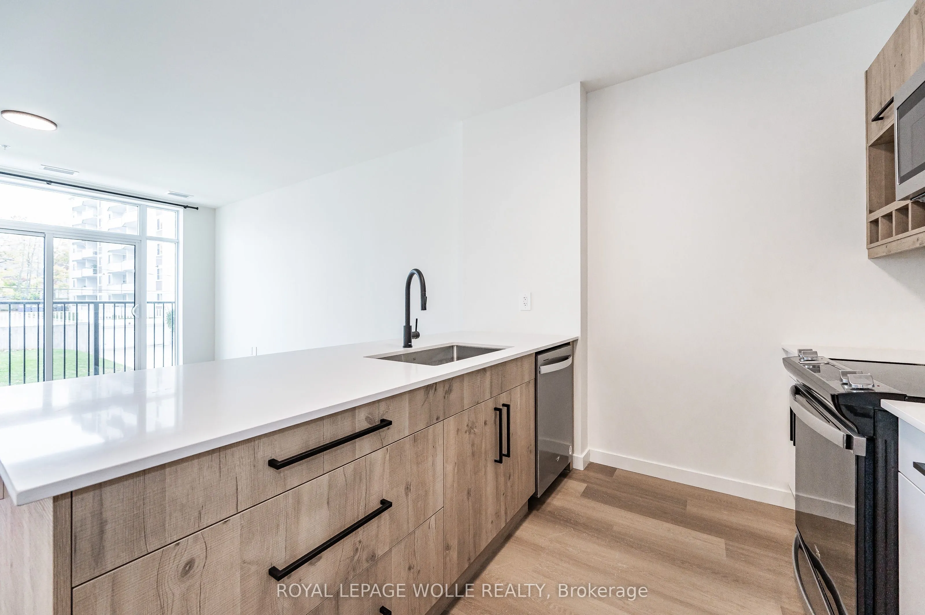 24 Union Street E #205