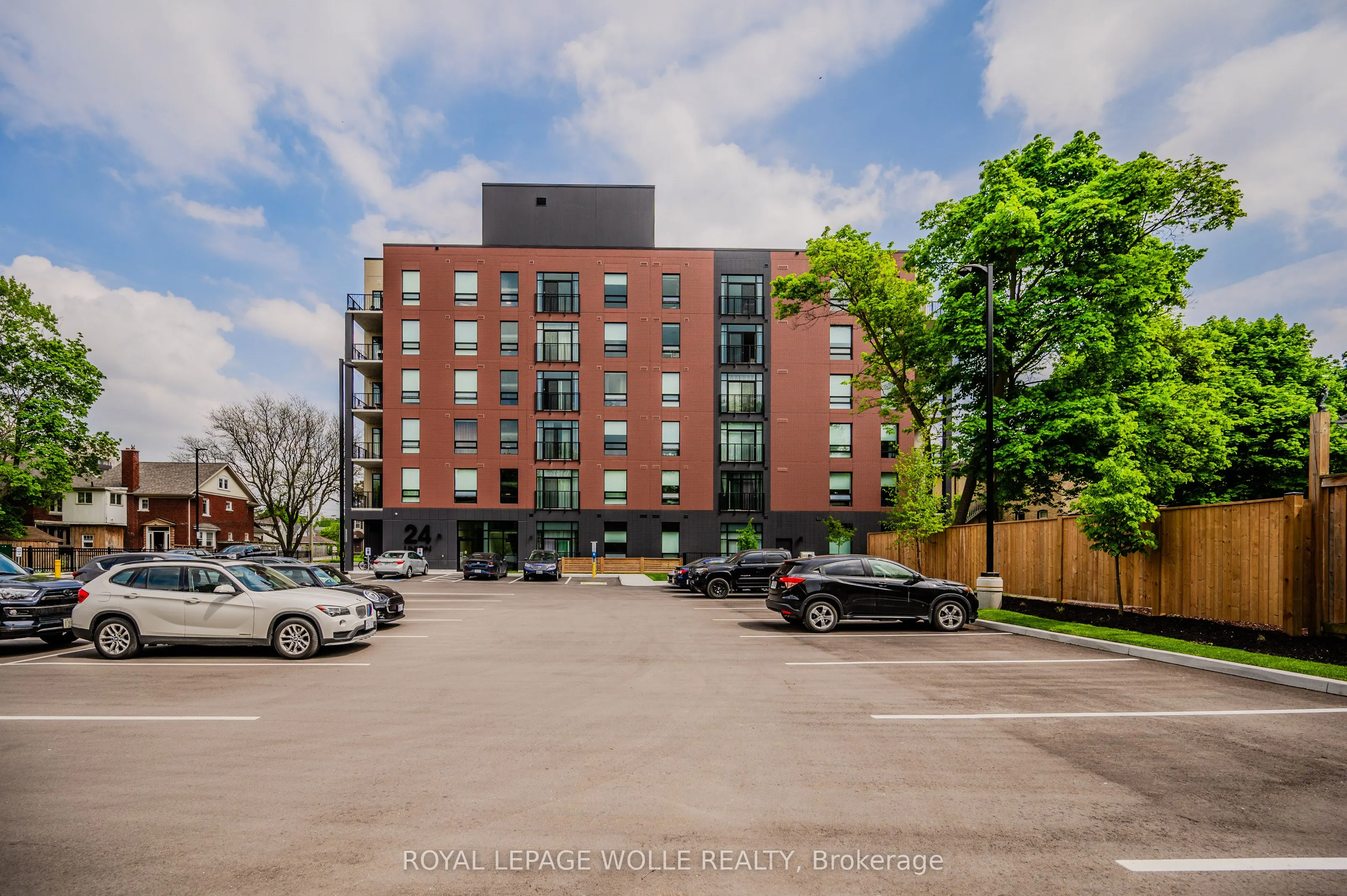 24 Union Street E #205