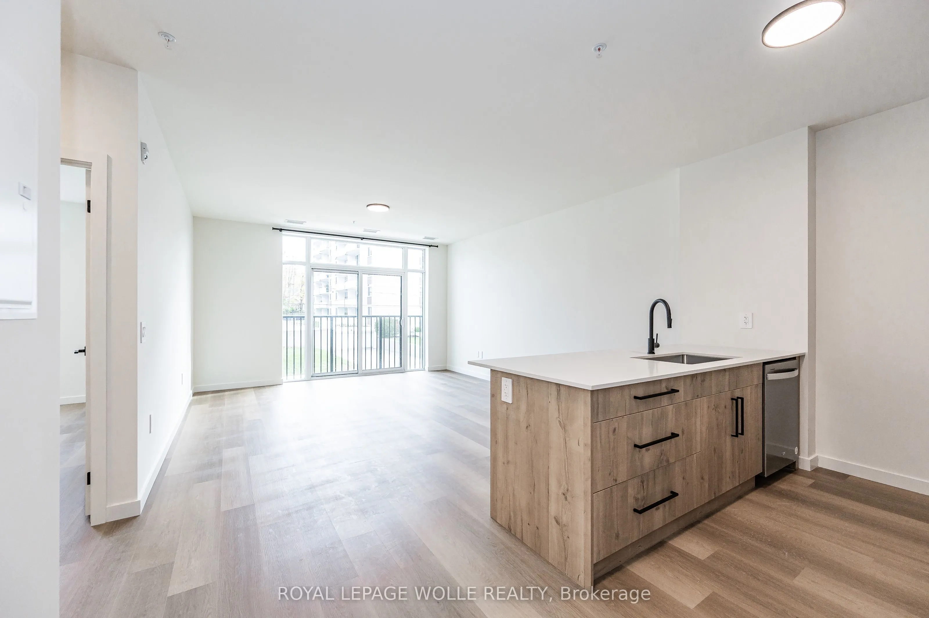 24 Union Street E #205