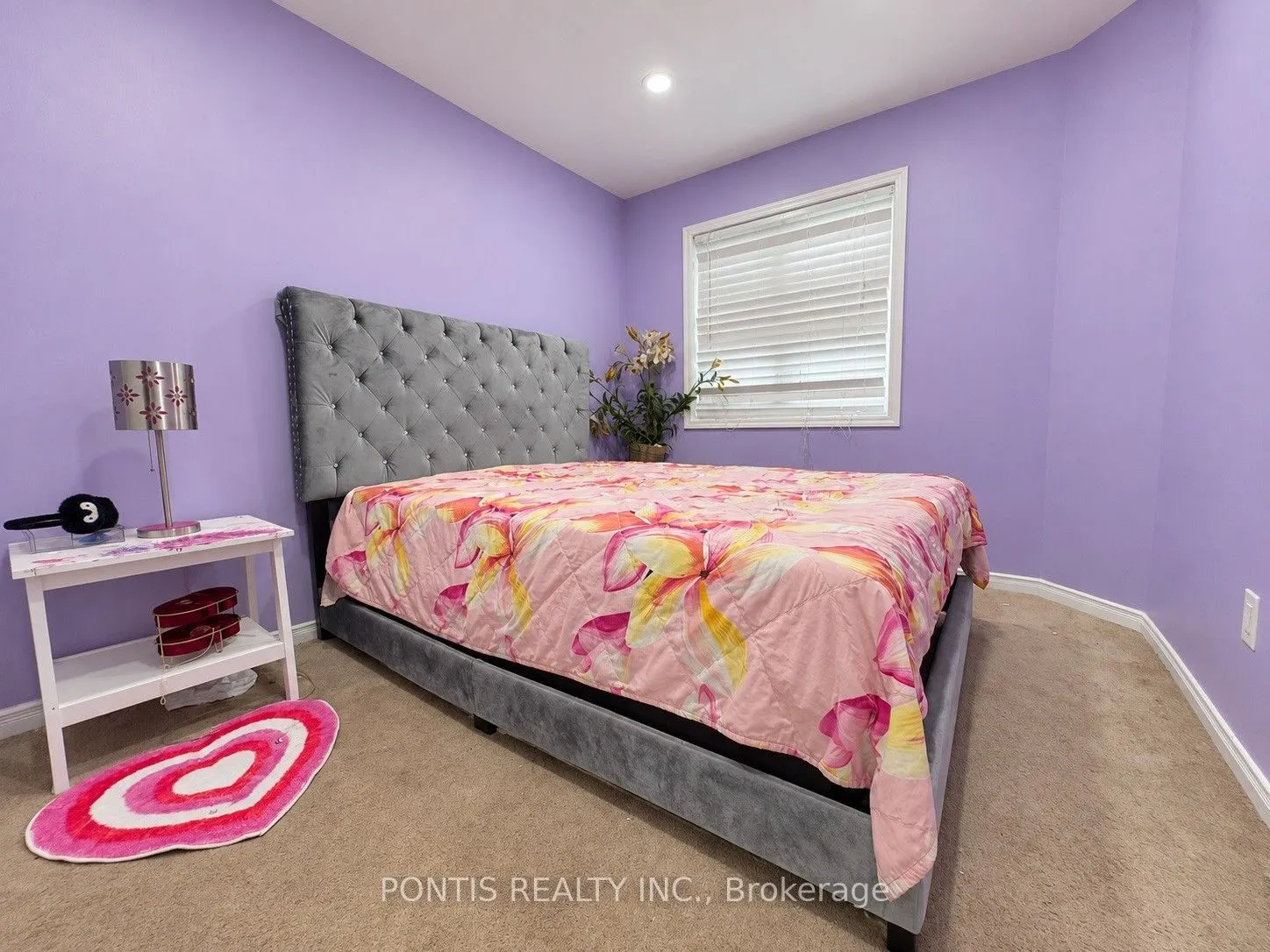 86 Munro Circle