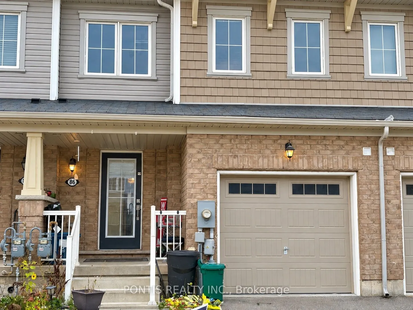 86 Munro Circle