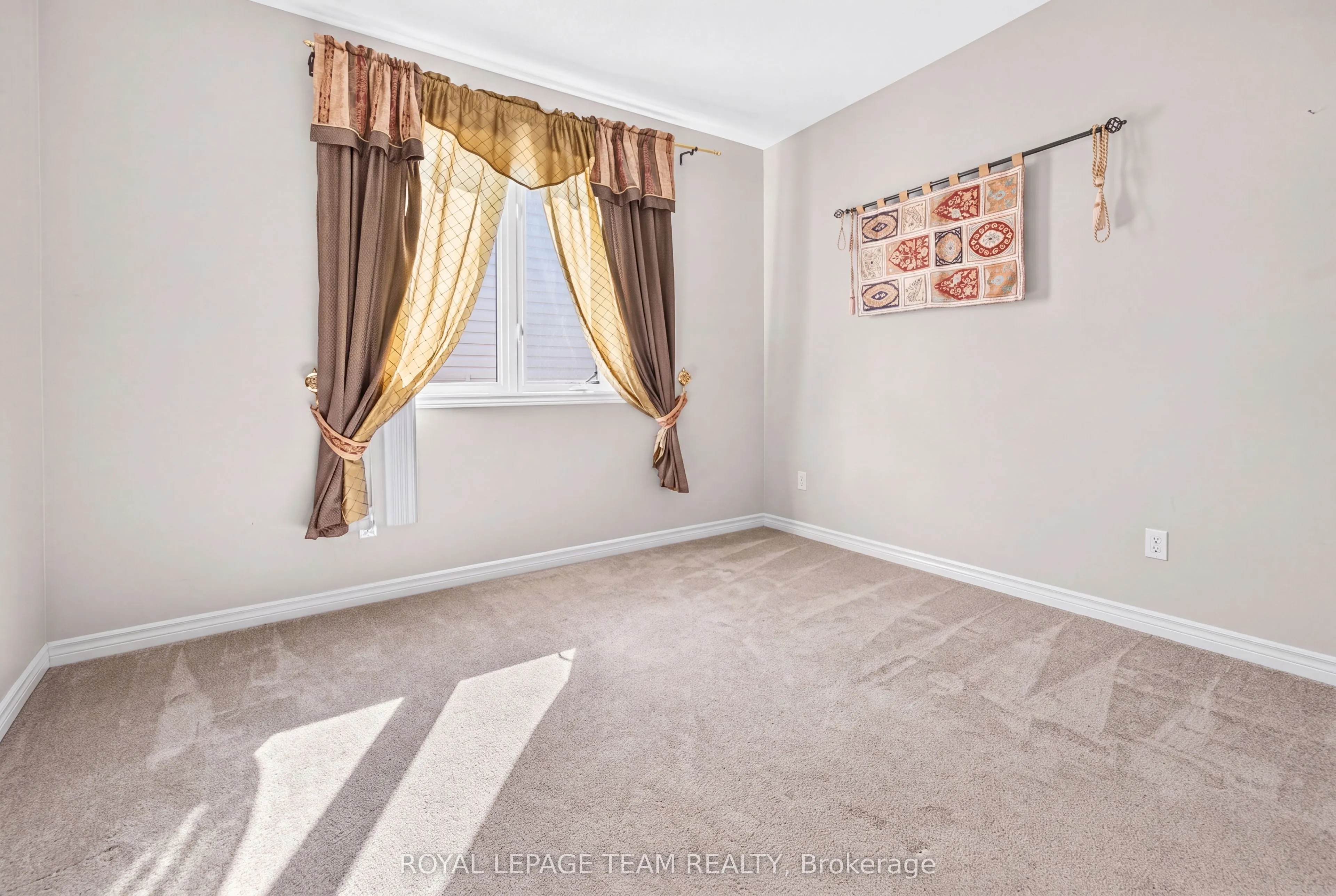 340 Gallantry Way