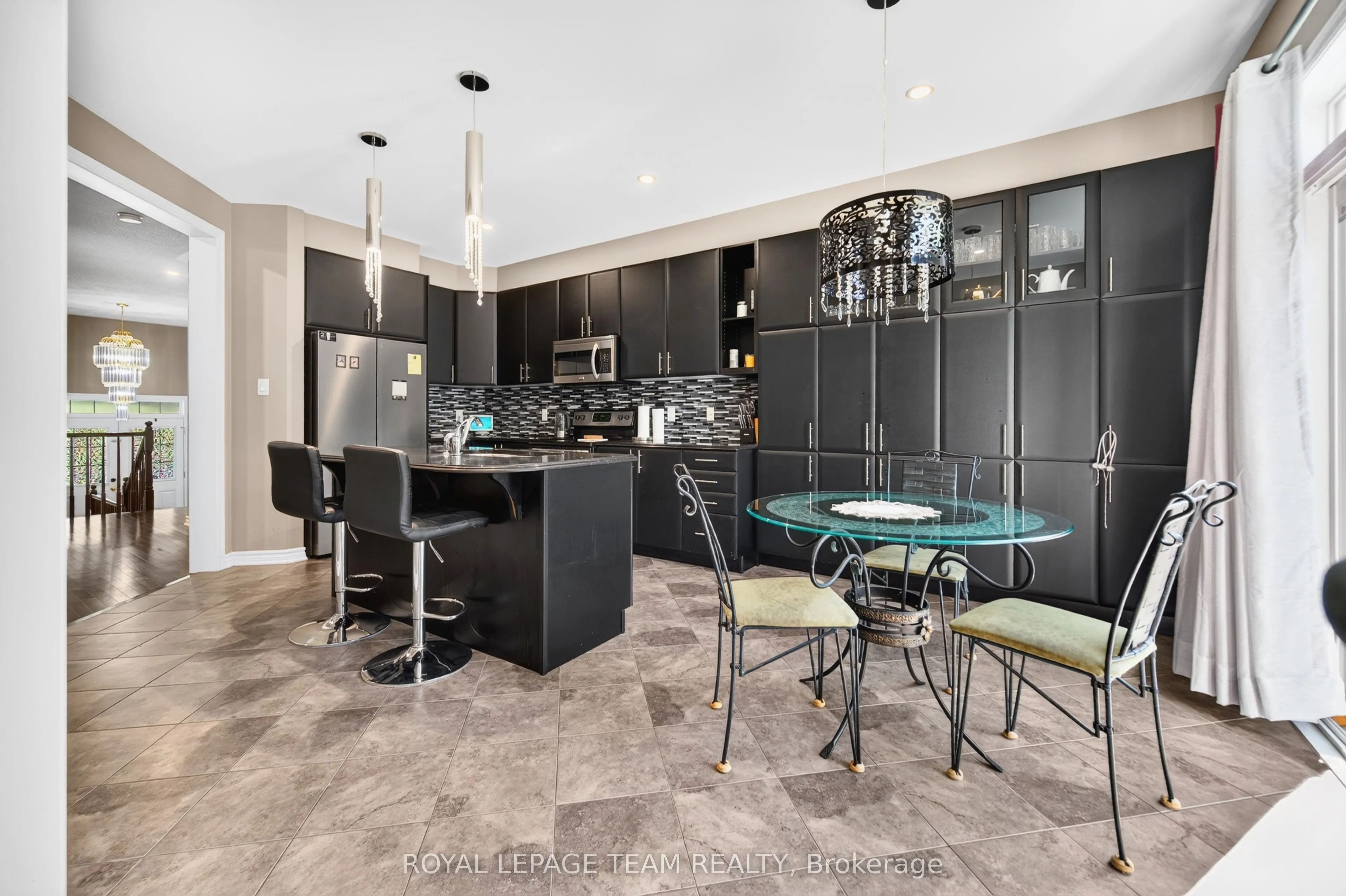 340 Gallantry Way