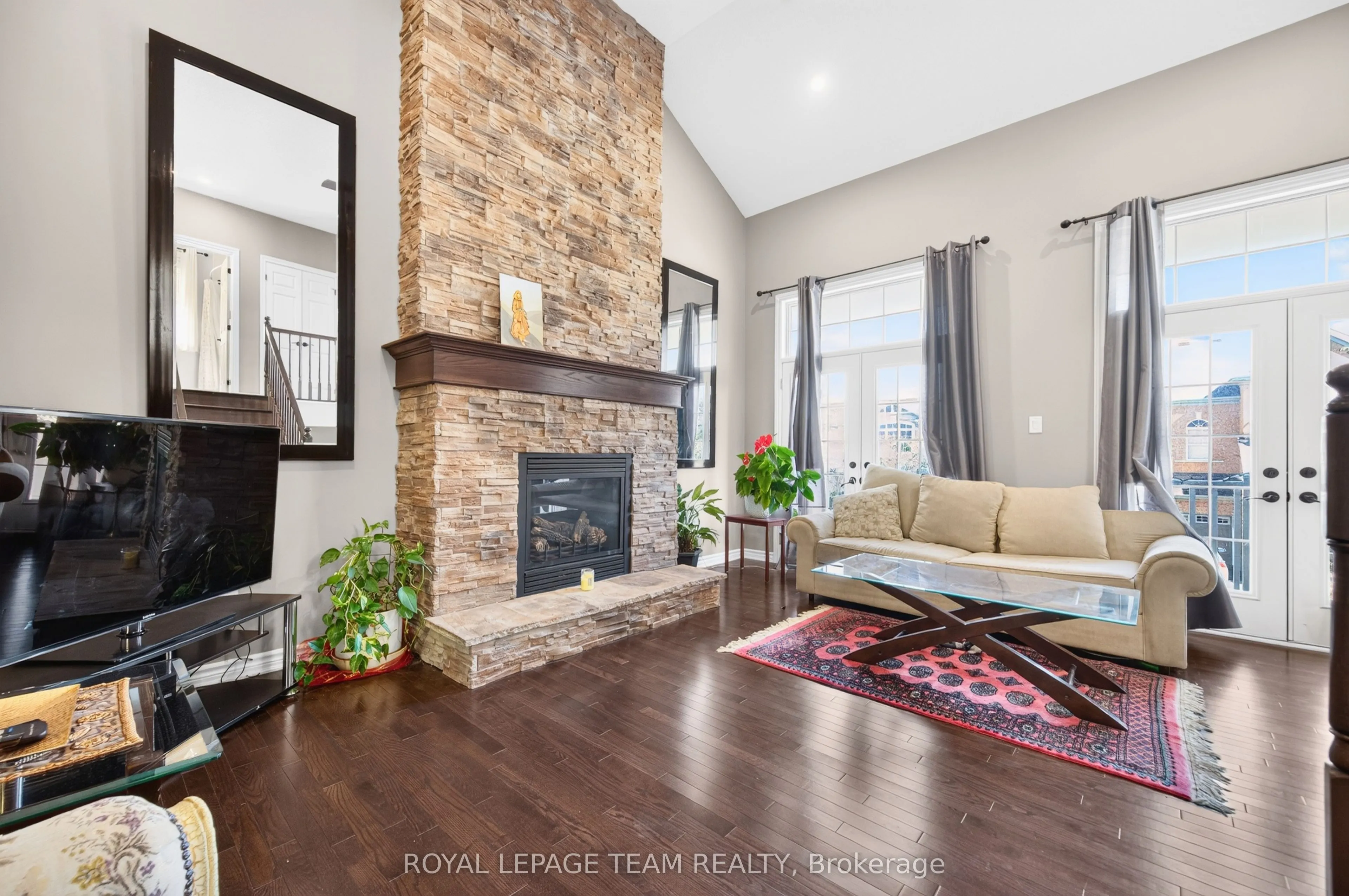 340 Gallantry Way