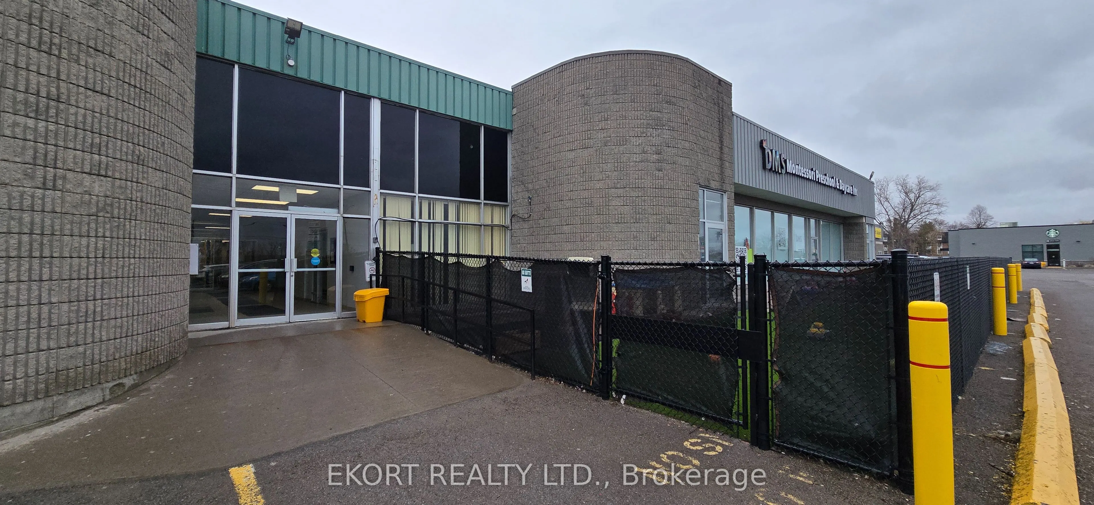 610 Dundas Street E