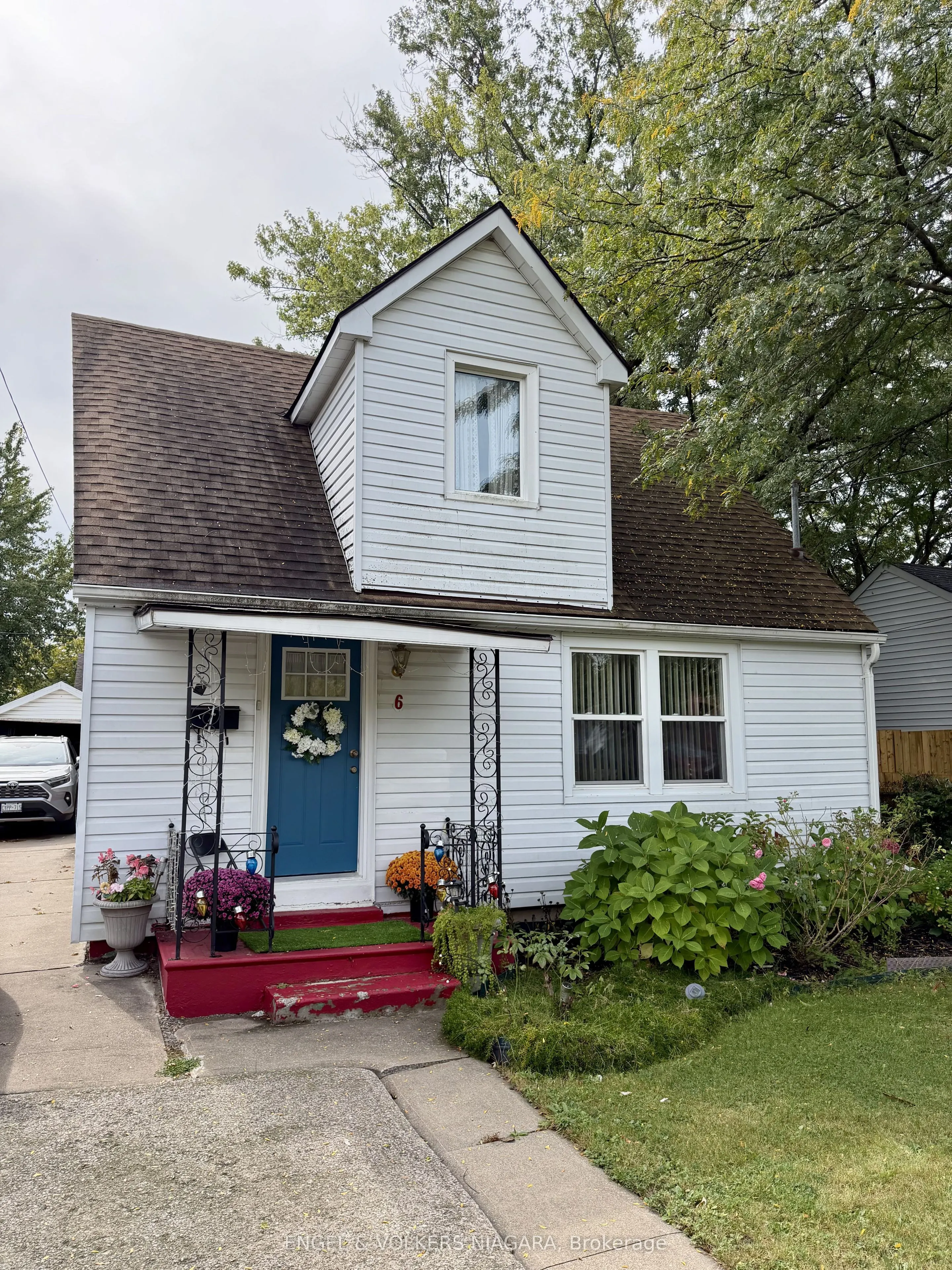 6 Glen Avenue