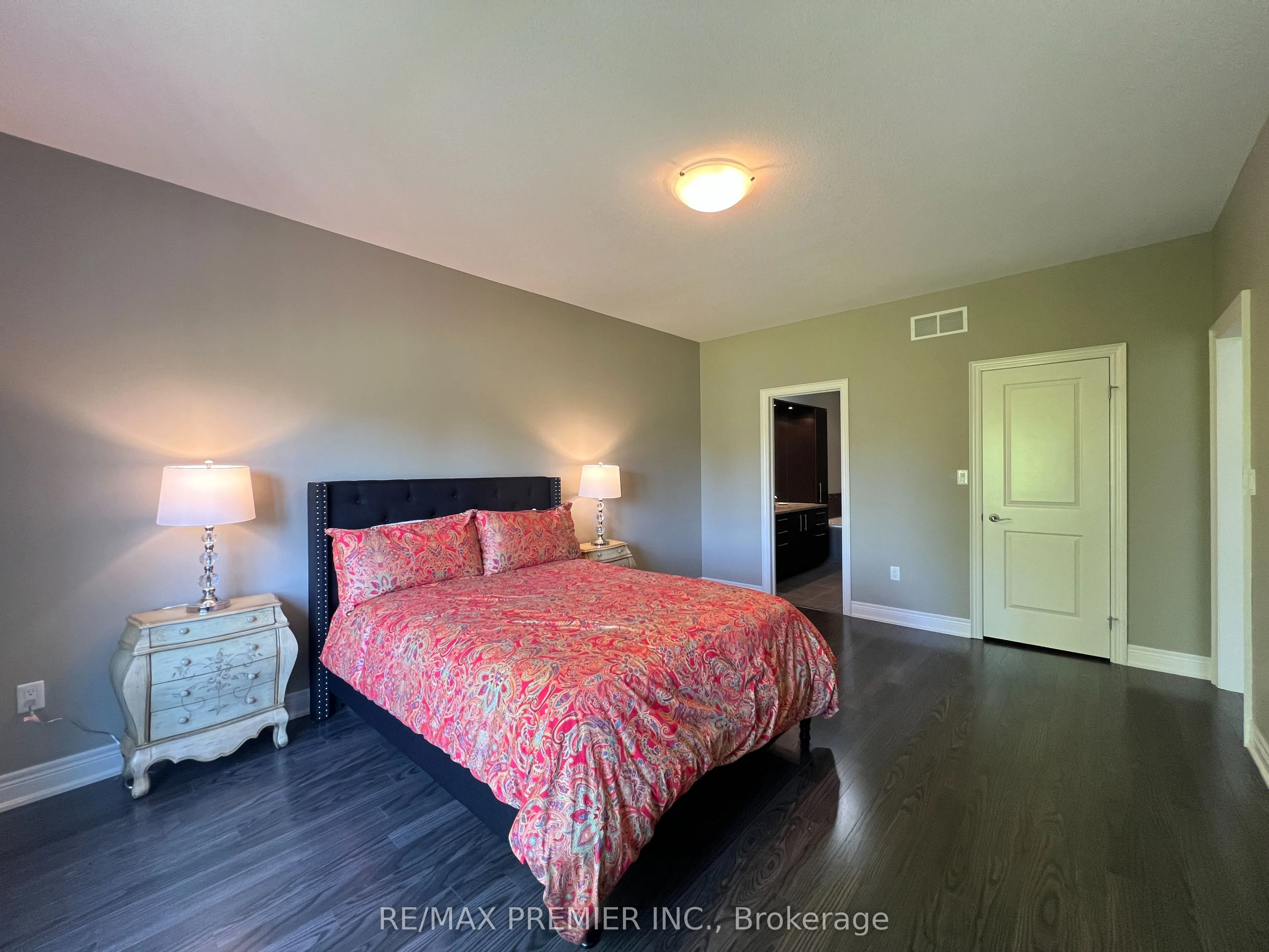 7673 Green Vista Gate #140