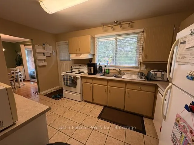 1558 Treetop Road