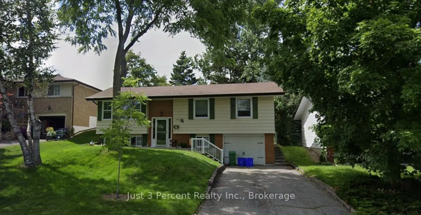 1558 Treetop Road