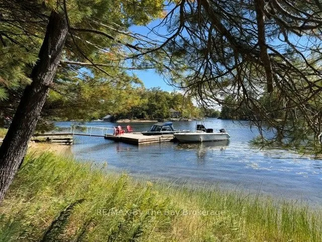 10158 Georgian Bay Shore
