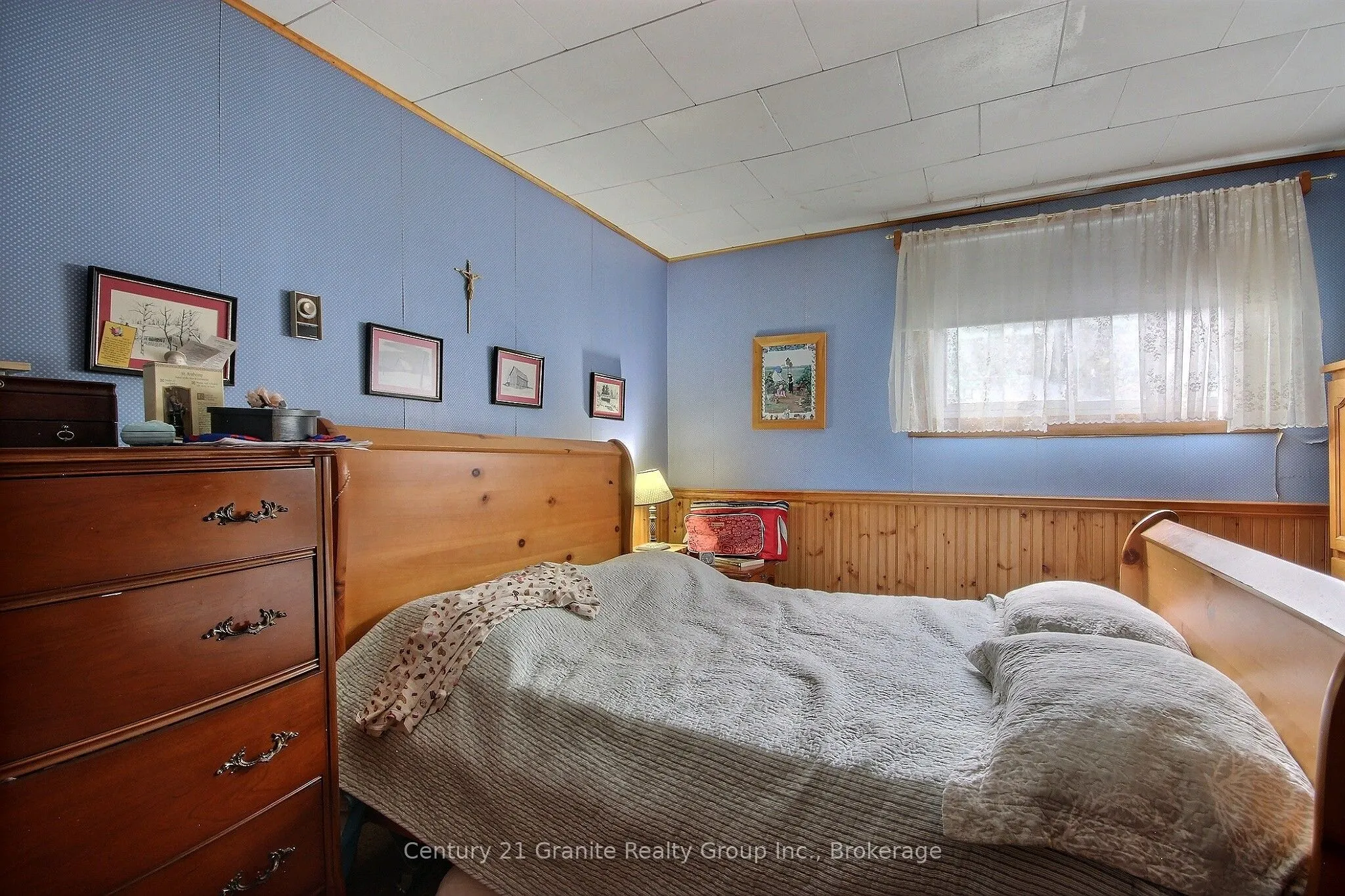 1051 Halls Lake Road